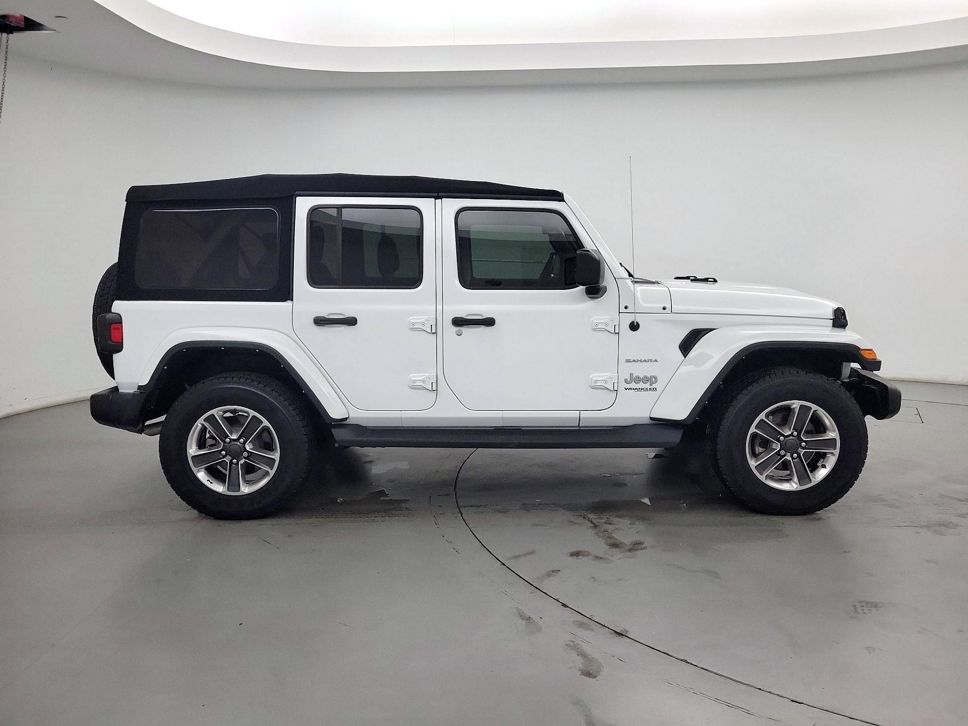 Thumbnail: 2022 Jeep Wrangler - 4