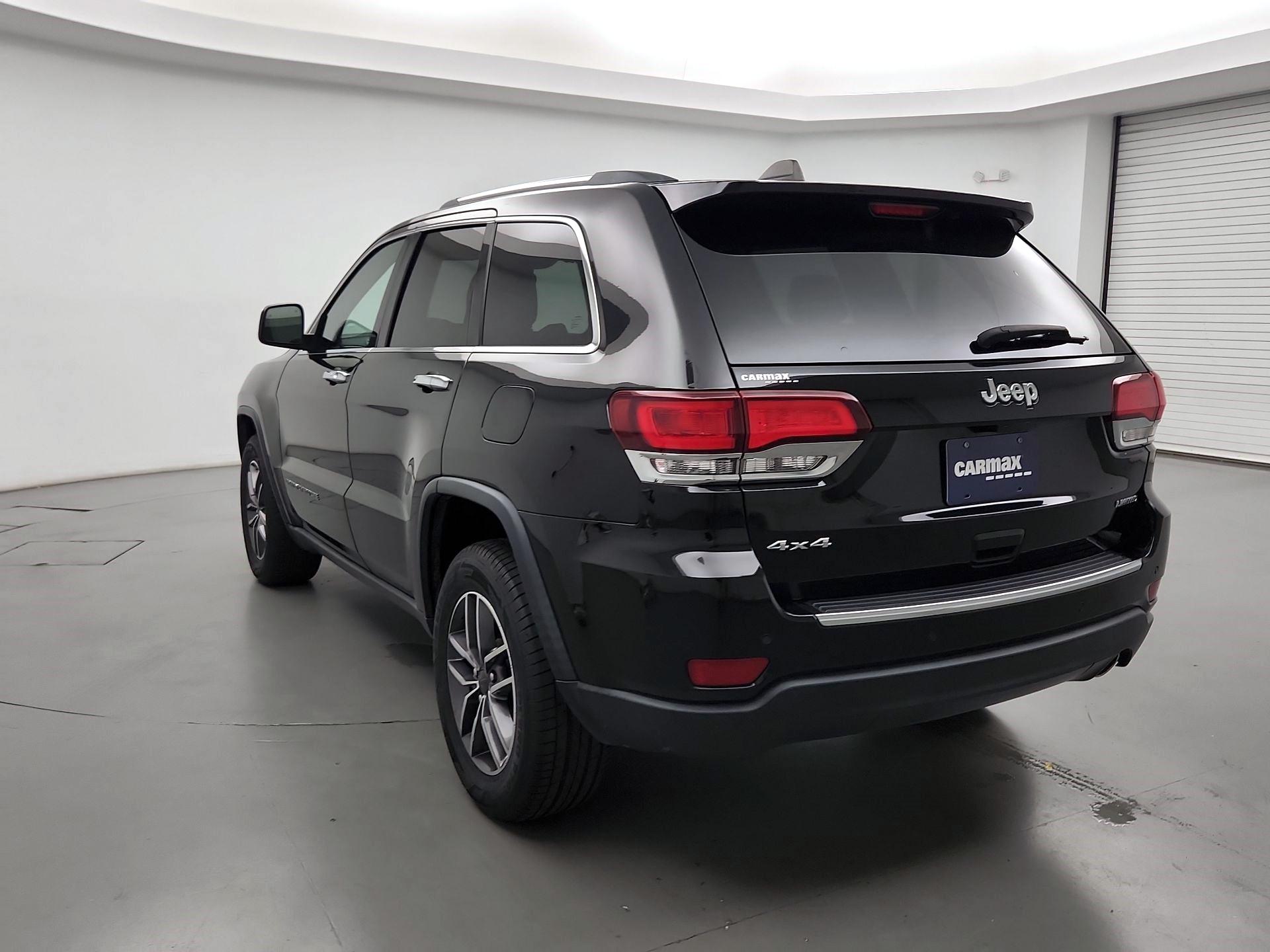 Thumbnail: 2020 Jeep Grand Cherokee - 7