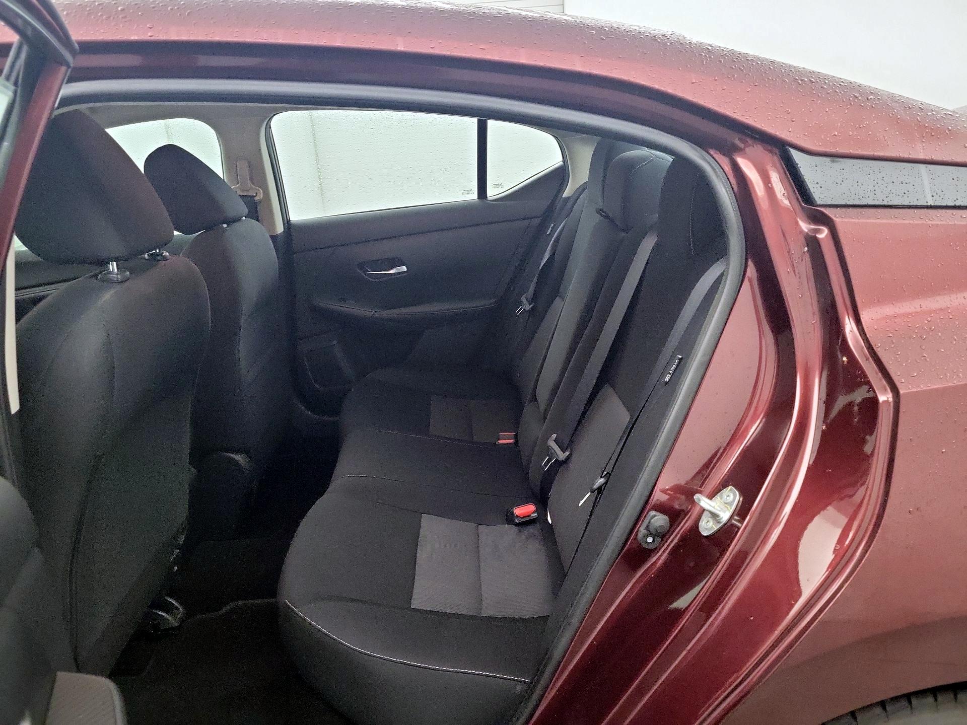 Thumbnail: 2021 Nissan Sentra - 19