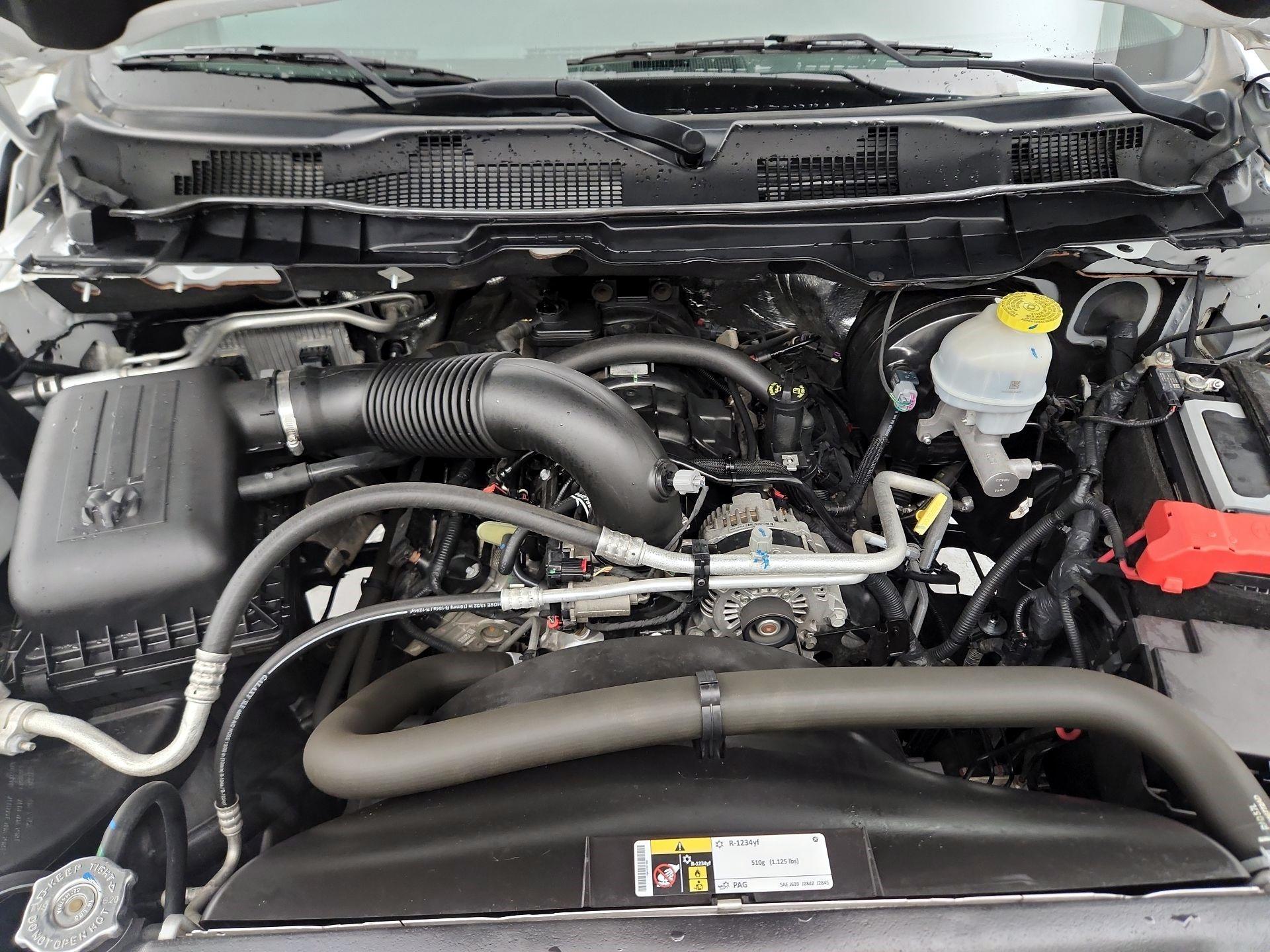 Thumbnail: 2020 RAM 1500 Classic - 18