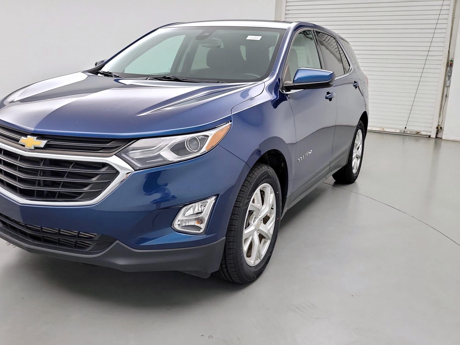 Thumbnail: 2020 Chevrolet Equinox - 3