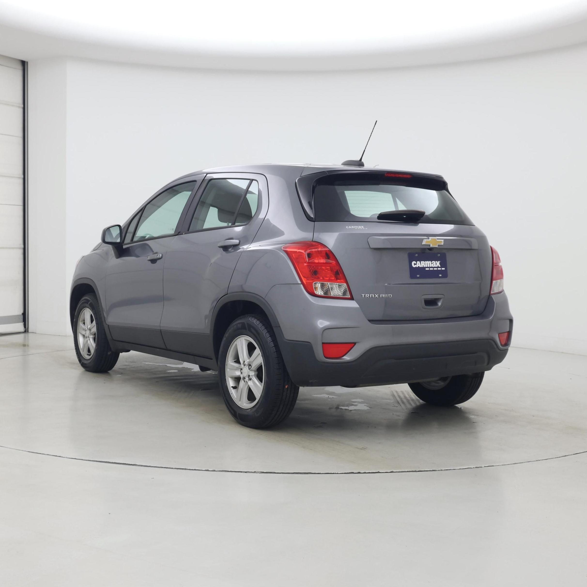 Thumbnail: 2020 Chevrolet Trax - 2