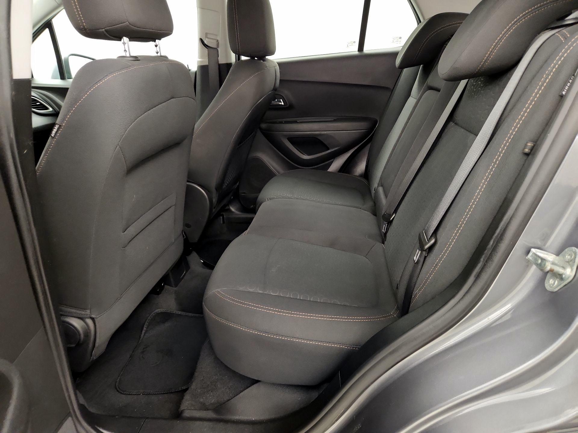 Thumbnail: 2020 Chevrolet Trax - 19
