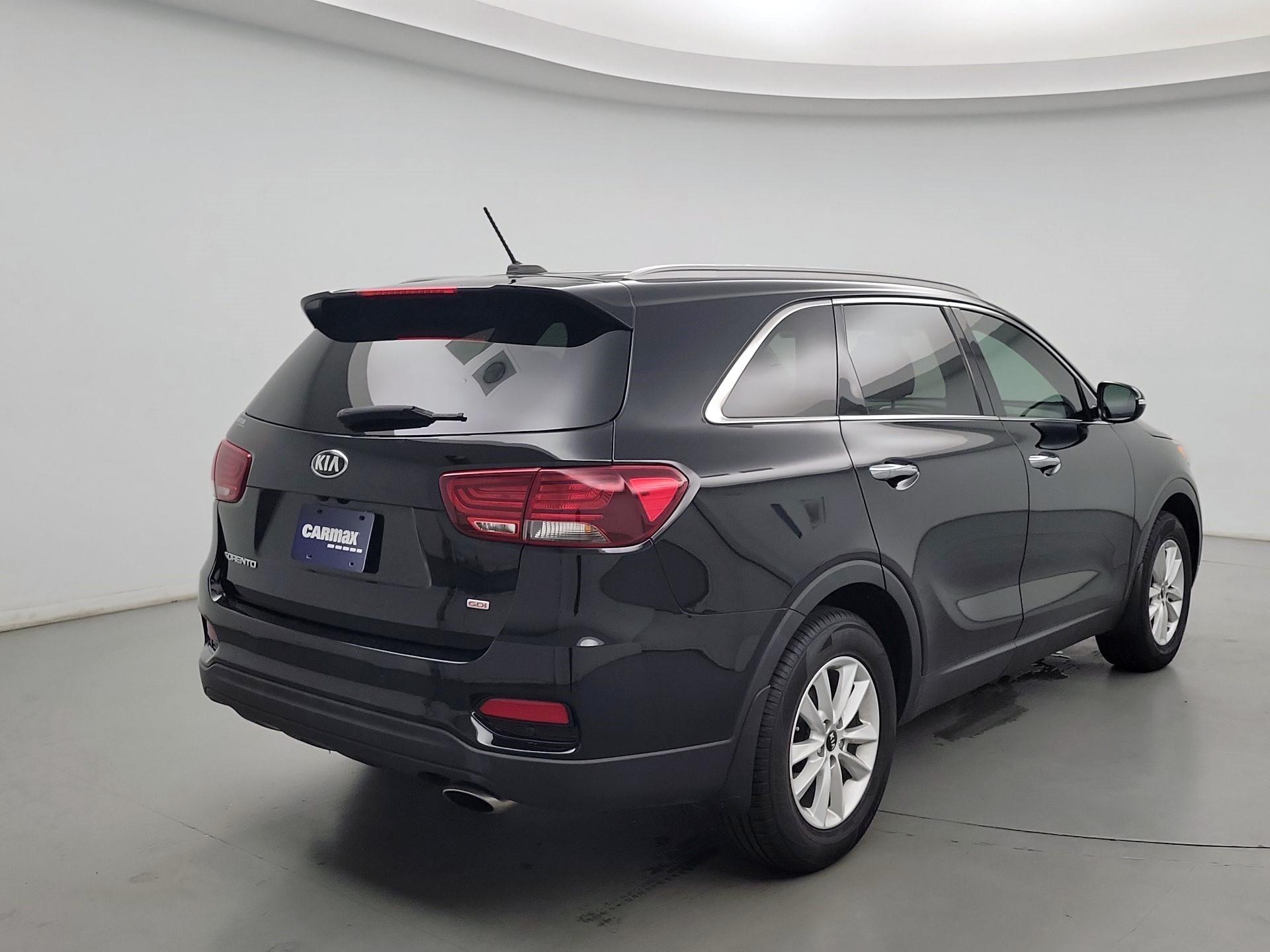 Thumbnail: 2020 Kia Sorento - 5
