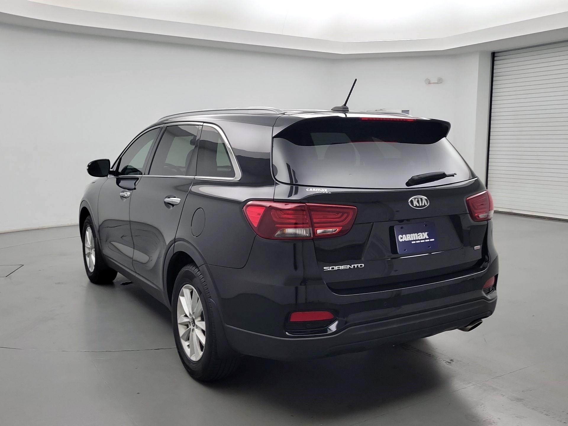 Thumbnail: 2020 Kia Sorento - 7