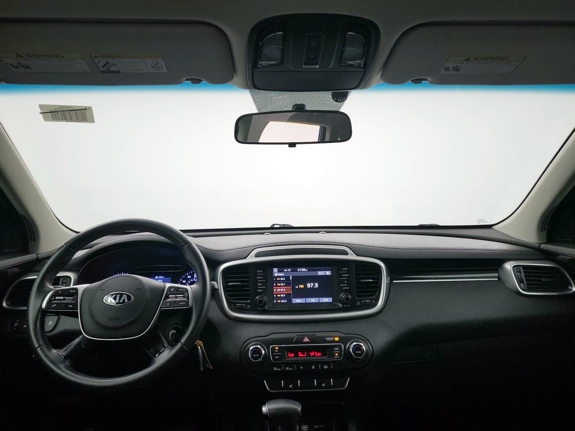 Thumbnail: 2020 Kia Sorento - 8