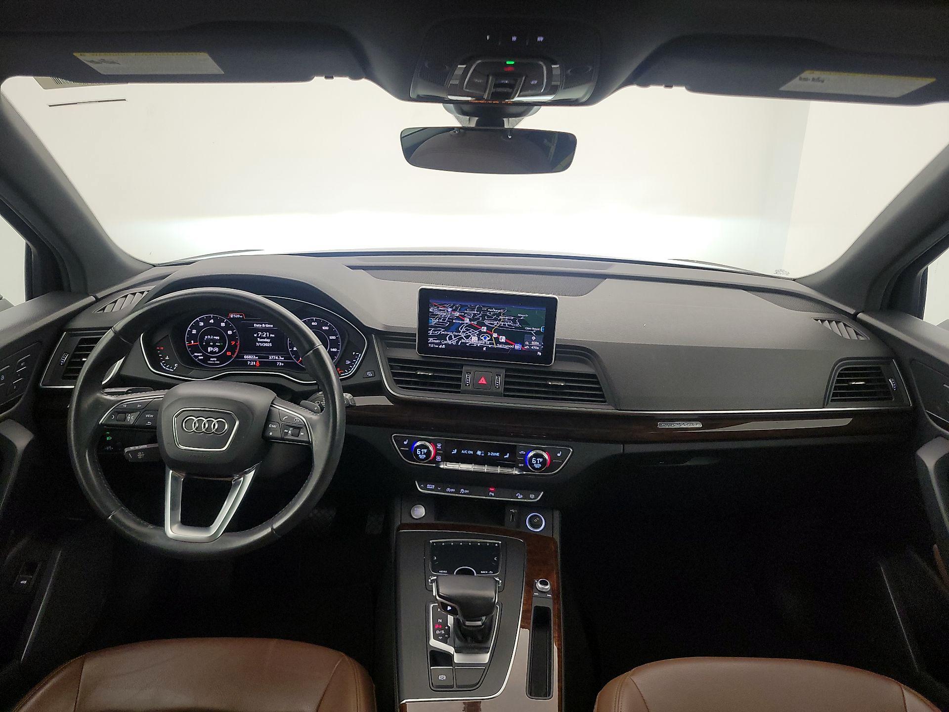 Thumbnail: 2020 Audi Q5 - 9