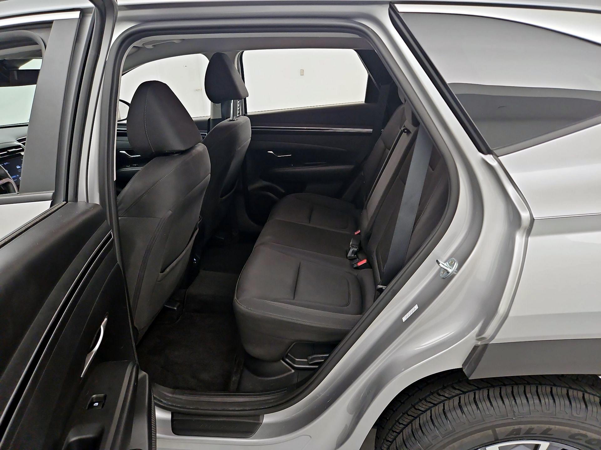 Thumbnail: 2023 Hyundai Tucson - 19