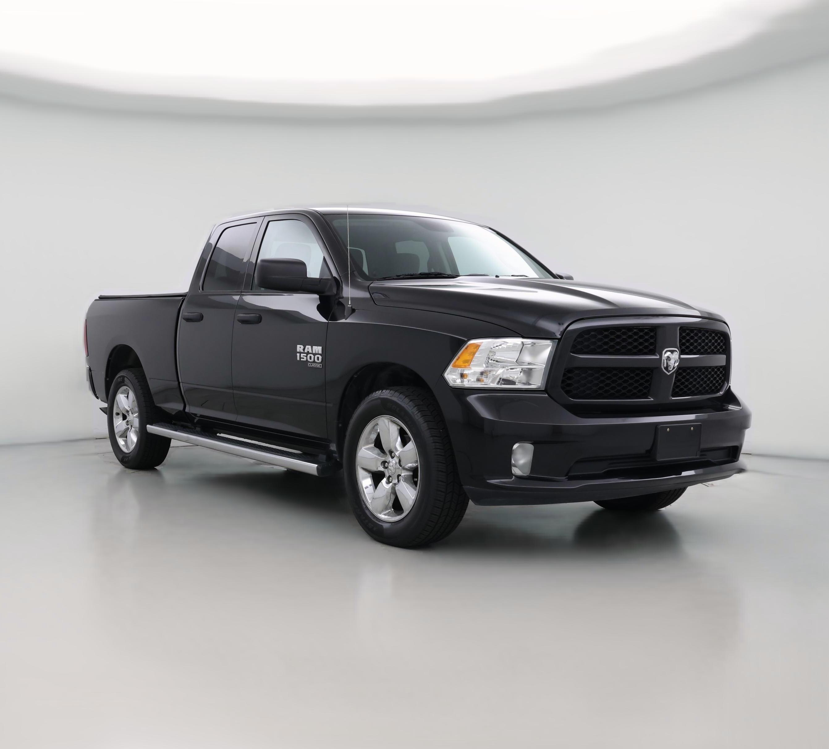 Thumbnail: 2019 RAM 1500 Classic - 1