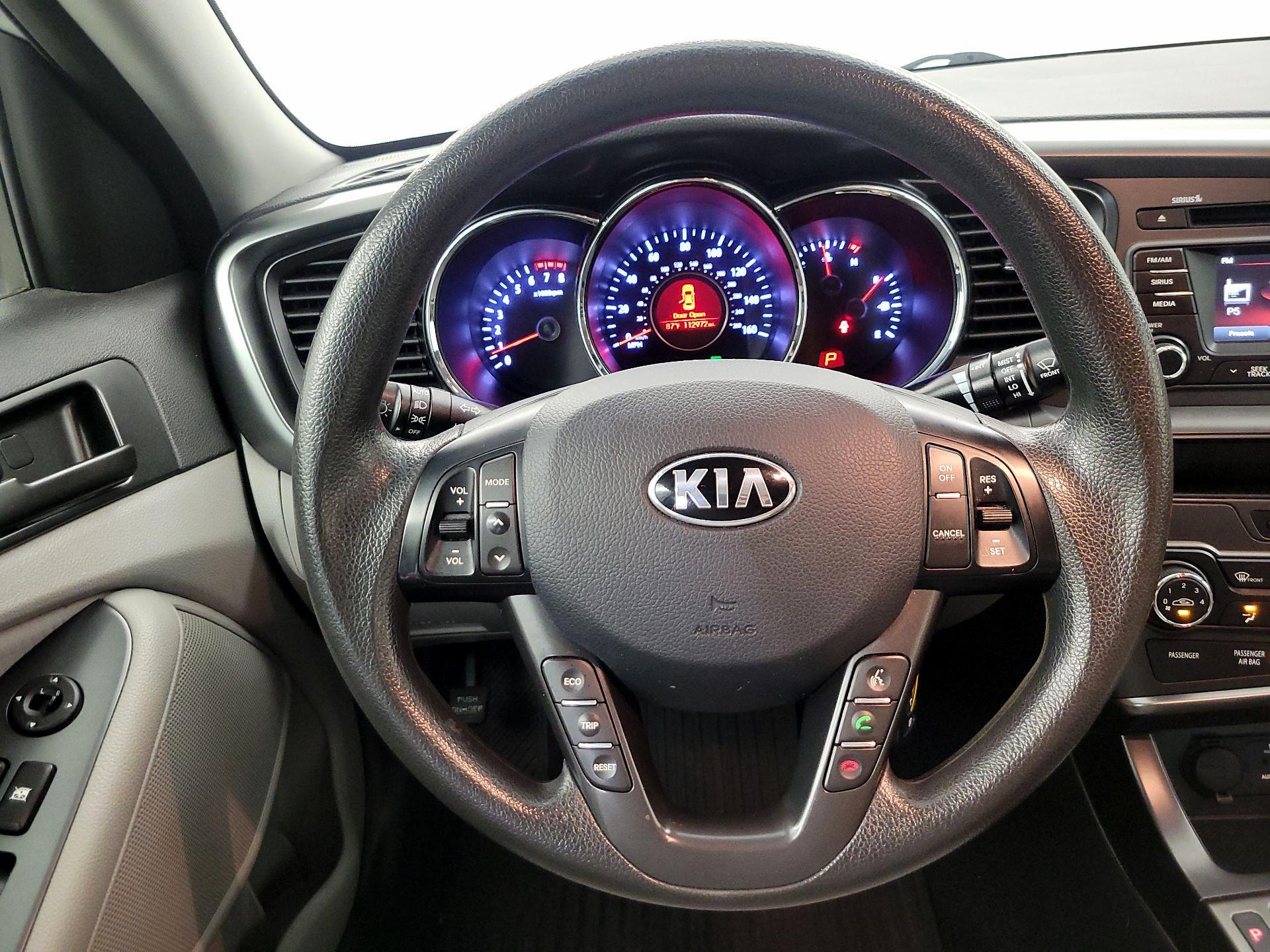 Thumbnail: 2013 Kia Optima - 10