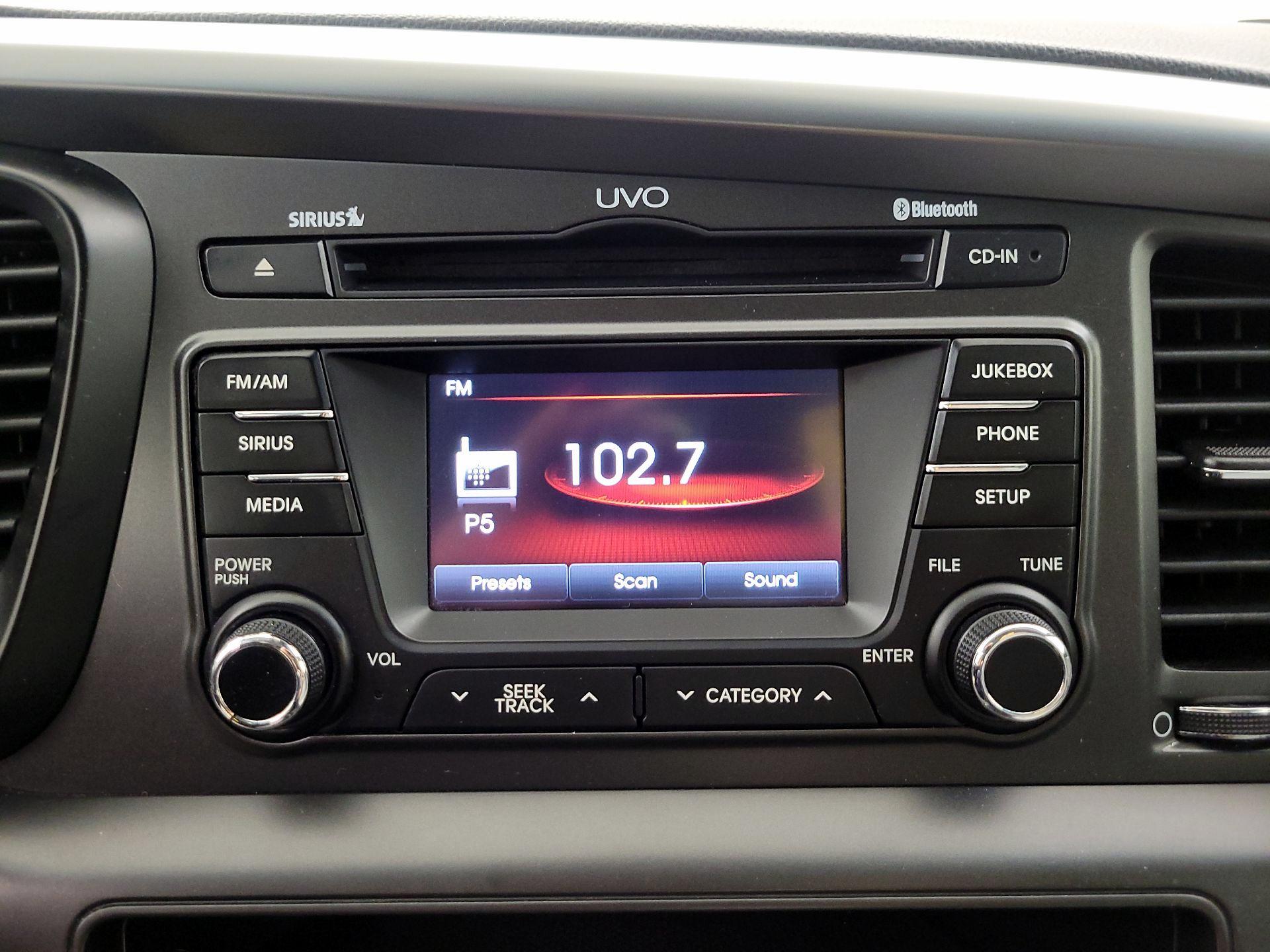 Thumbnail: 2013 Kia Optima - 15