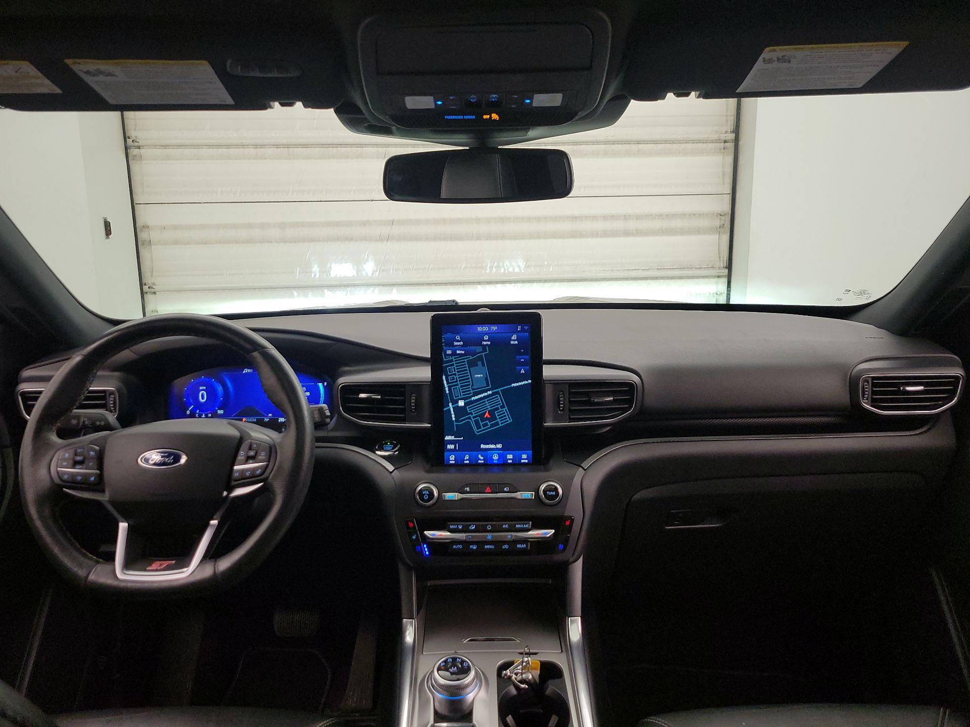 Thumbnail: 2020 Ford Explorer - 9