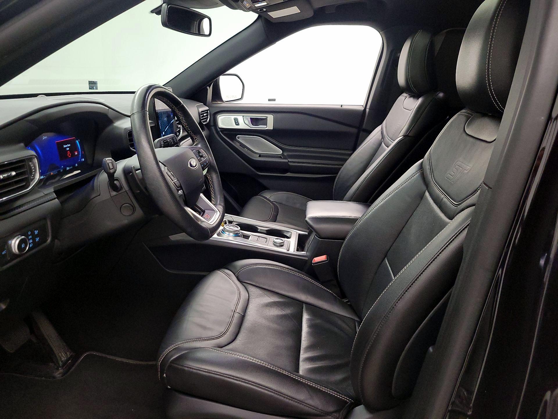 Thumbnail: 2020 Ford Explorer - 11