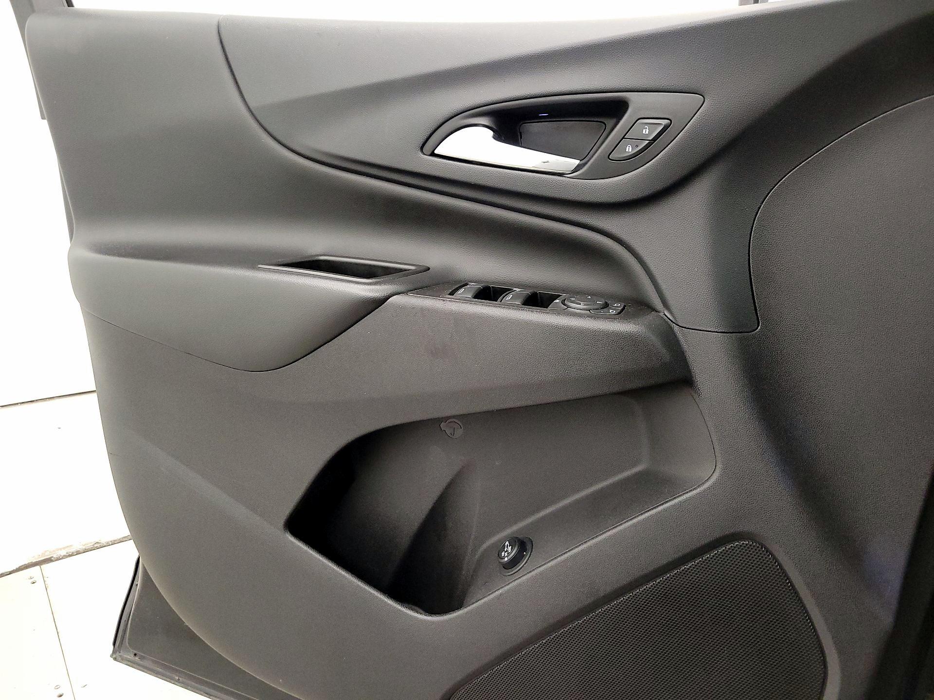 Thumbnail: 2021 Chevrolet Equinox - 12