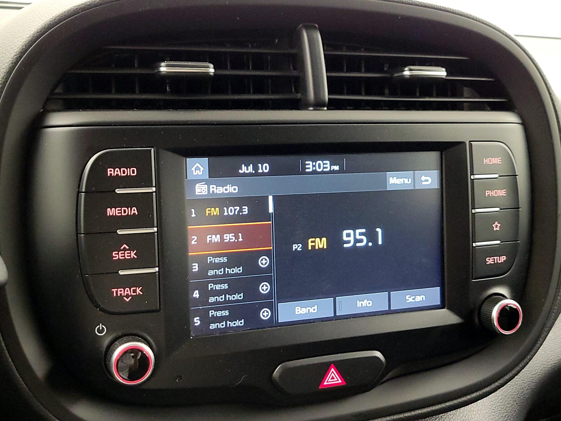 Thumbnail: 2020 Kia Soul - 15