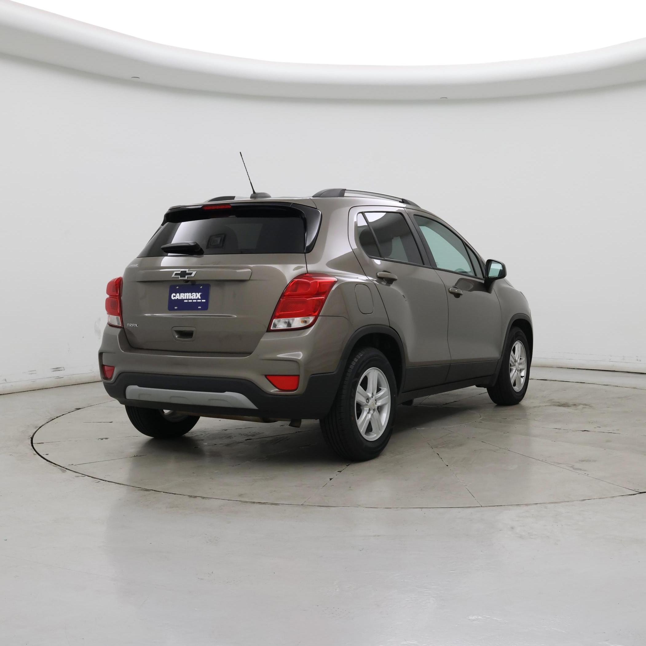 Thumbnail: 2021 Chevrolet Trax - 8