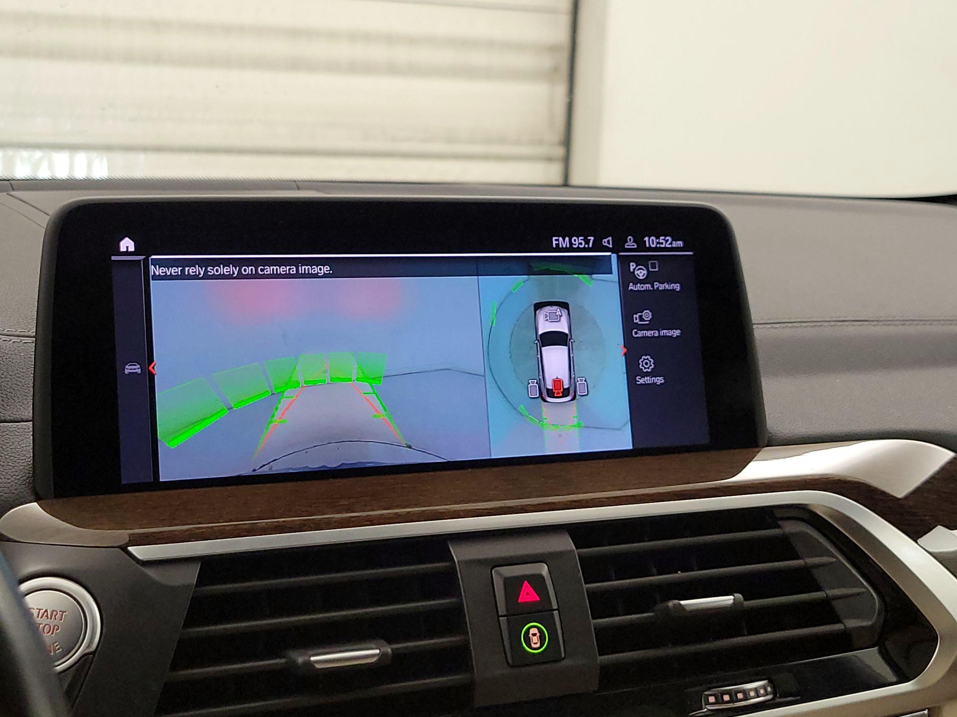 Thumbnail: 2021 BMW X4 - 15