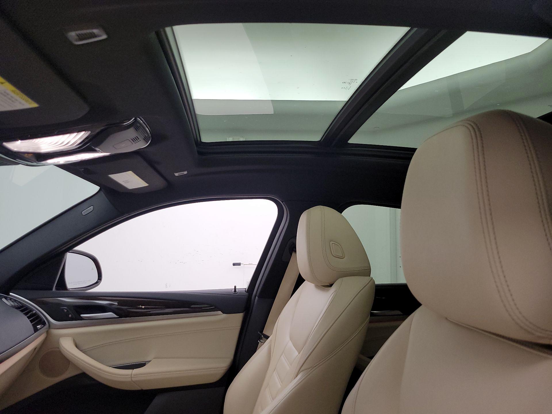 Thumbnail: 2021 BMW X4 - 20