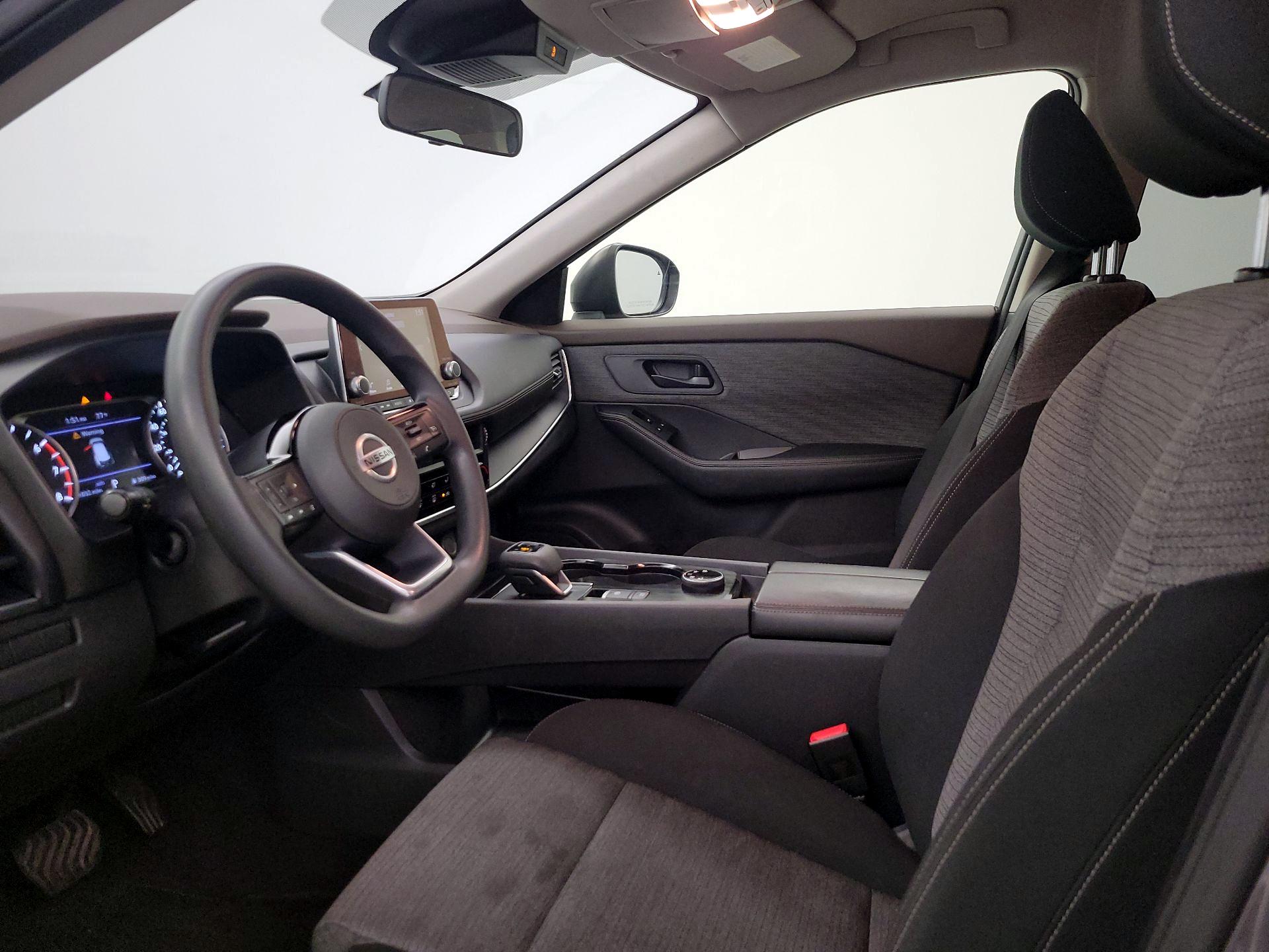 Thumbnail: 2021 Nissan Rogue - 11
