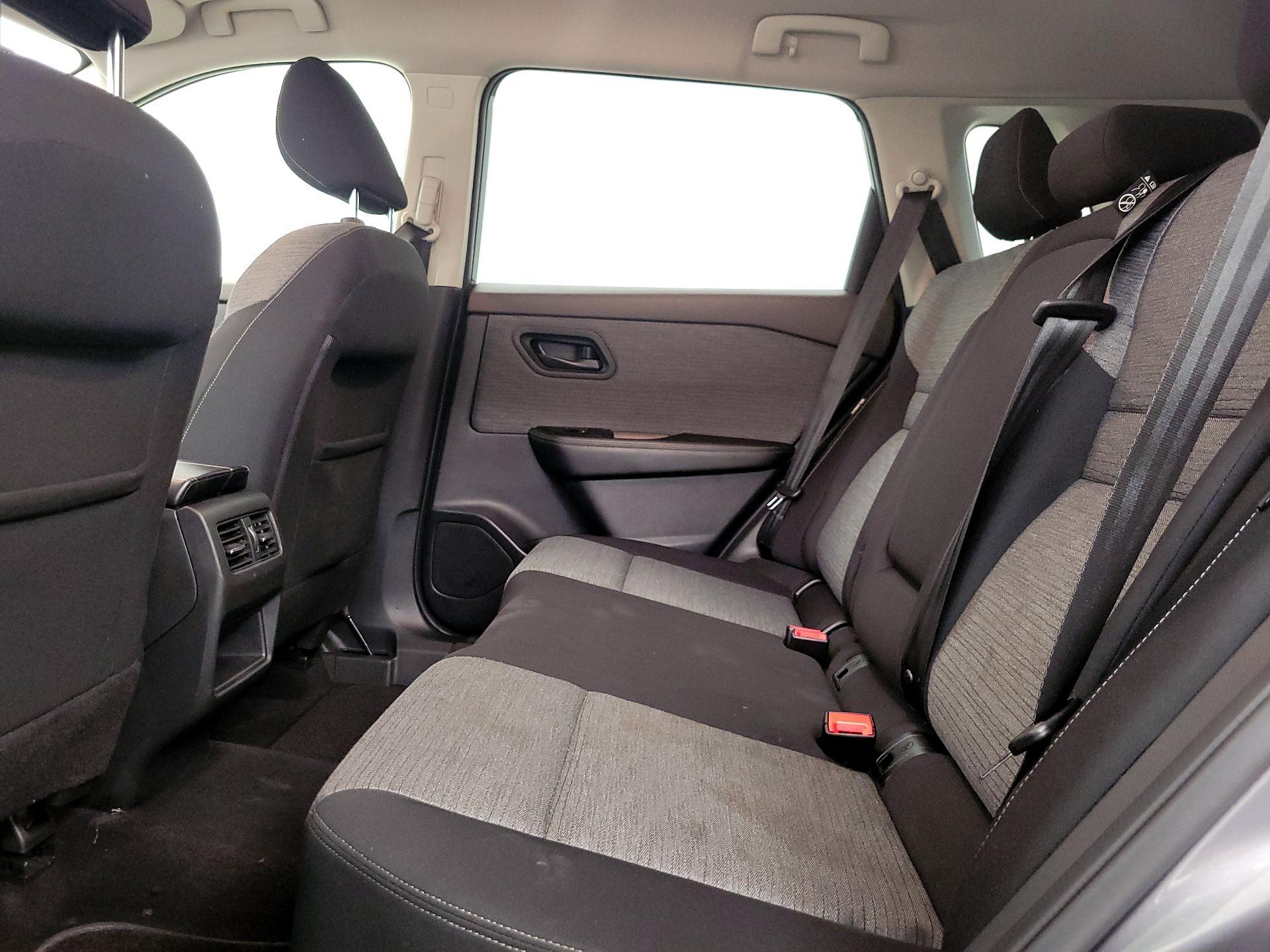 Thumbnail: 2021 Nissan Rogue - 19