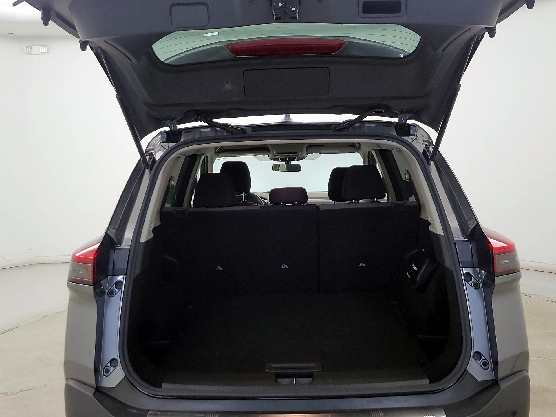 Thumbnail: 2021 Nissan Rogue - 20