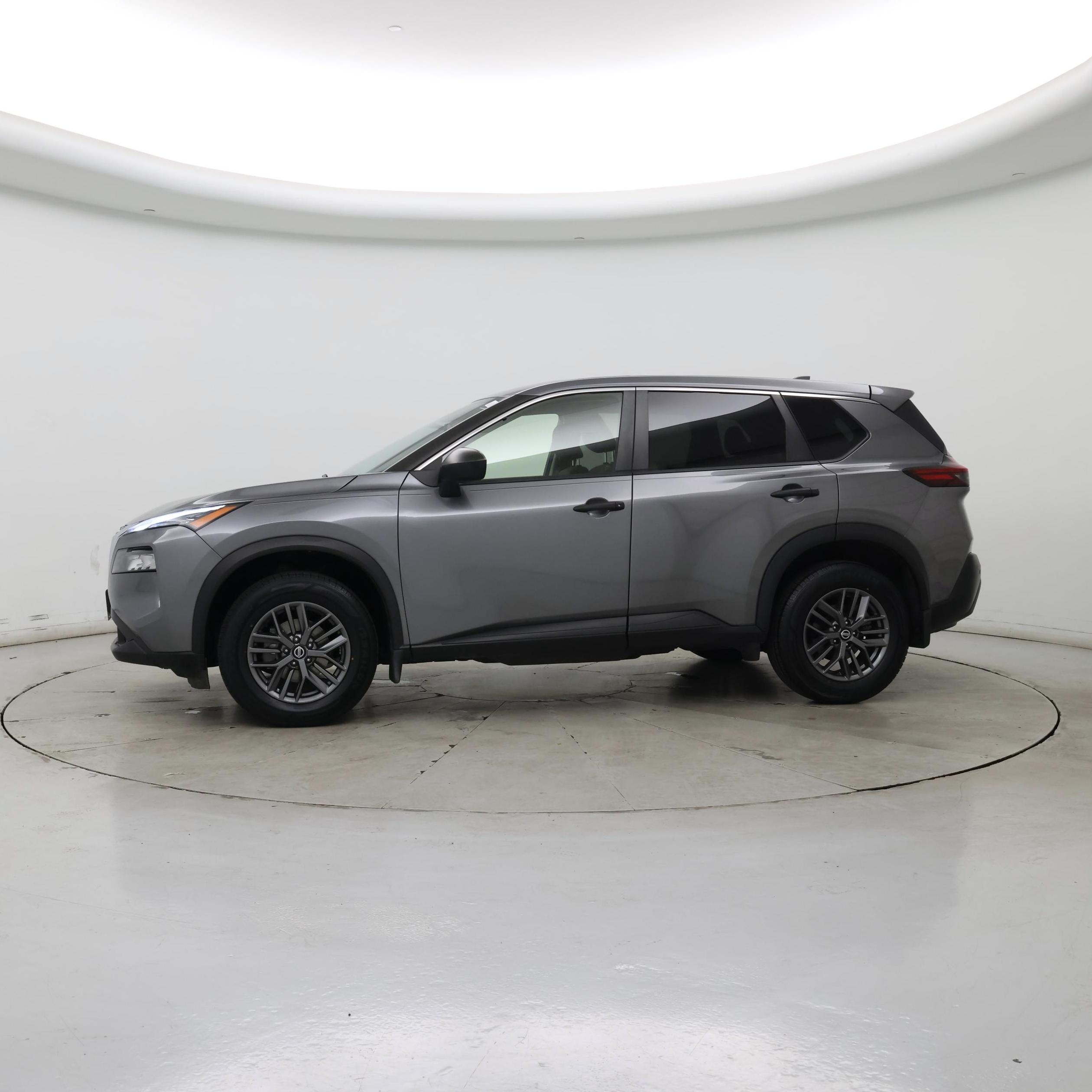 Thumbnail: 2021 Nissan Rogue - 3