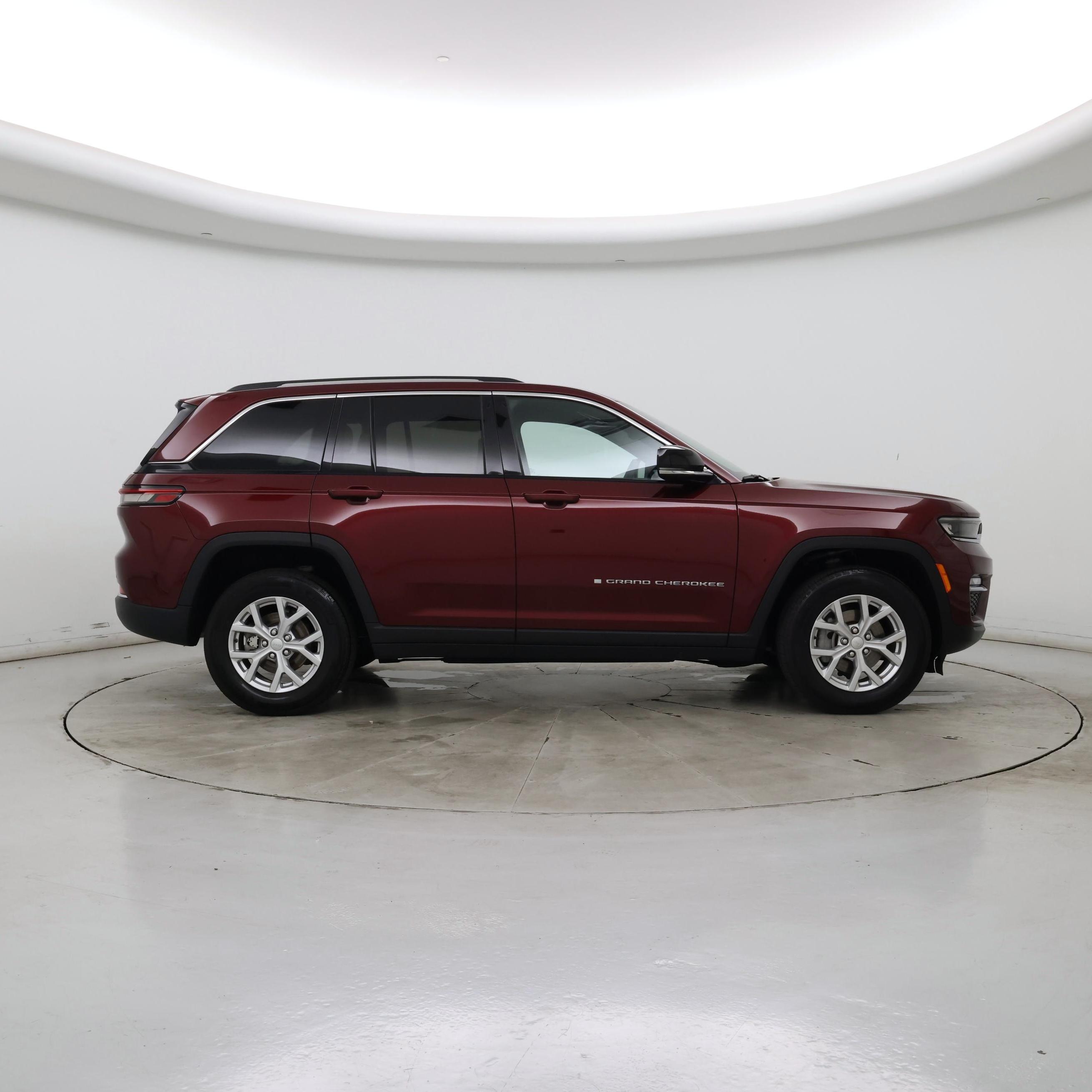 Thumbnail: 2023 Jeep Grand Cherokee - 7