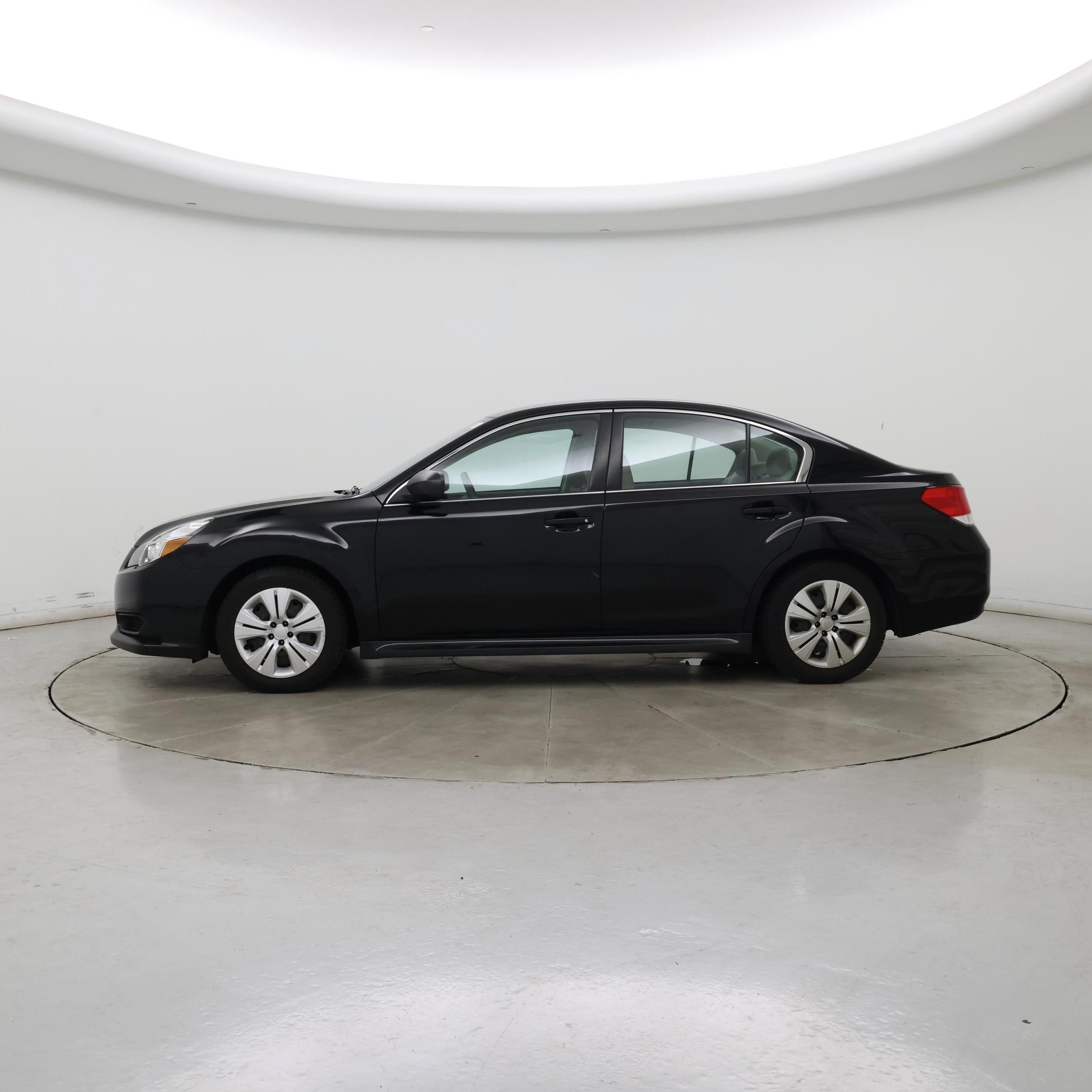 Thumbnail: 2013 Subaru Legacy - 3