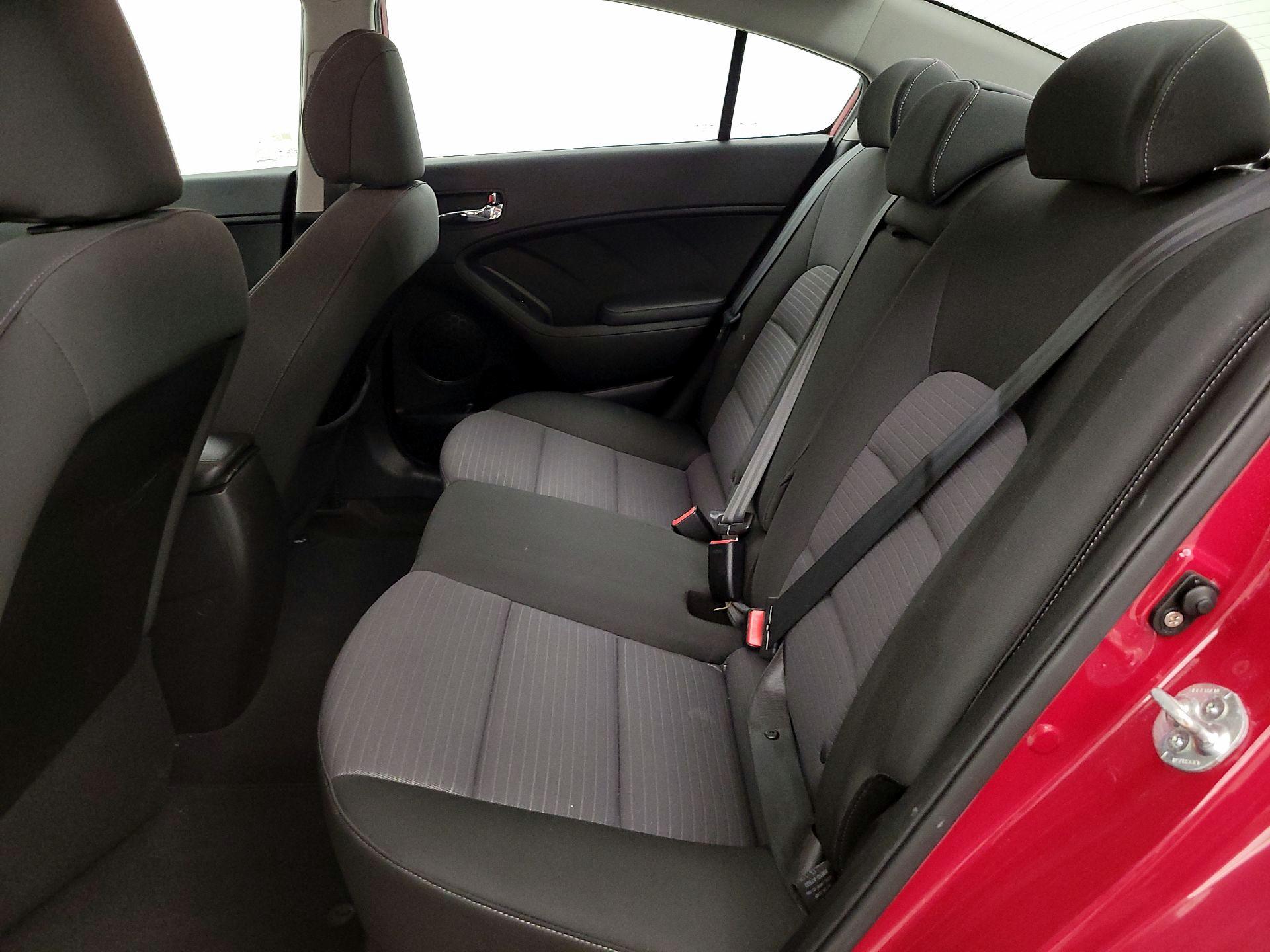 Thumbnail: 2014 Kia Forte - 18
