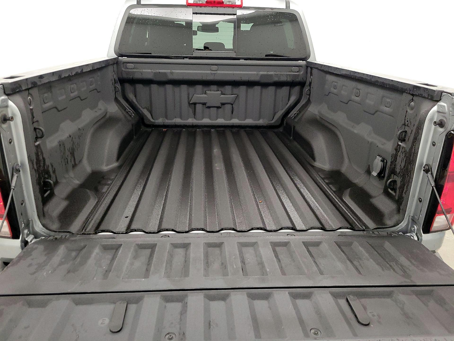 Thumbnail: 2023 Chevrolet Colorado - 20