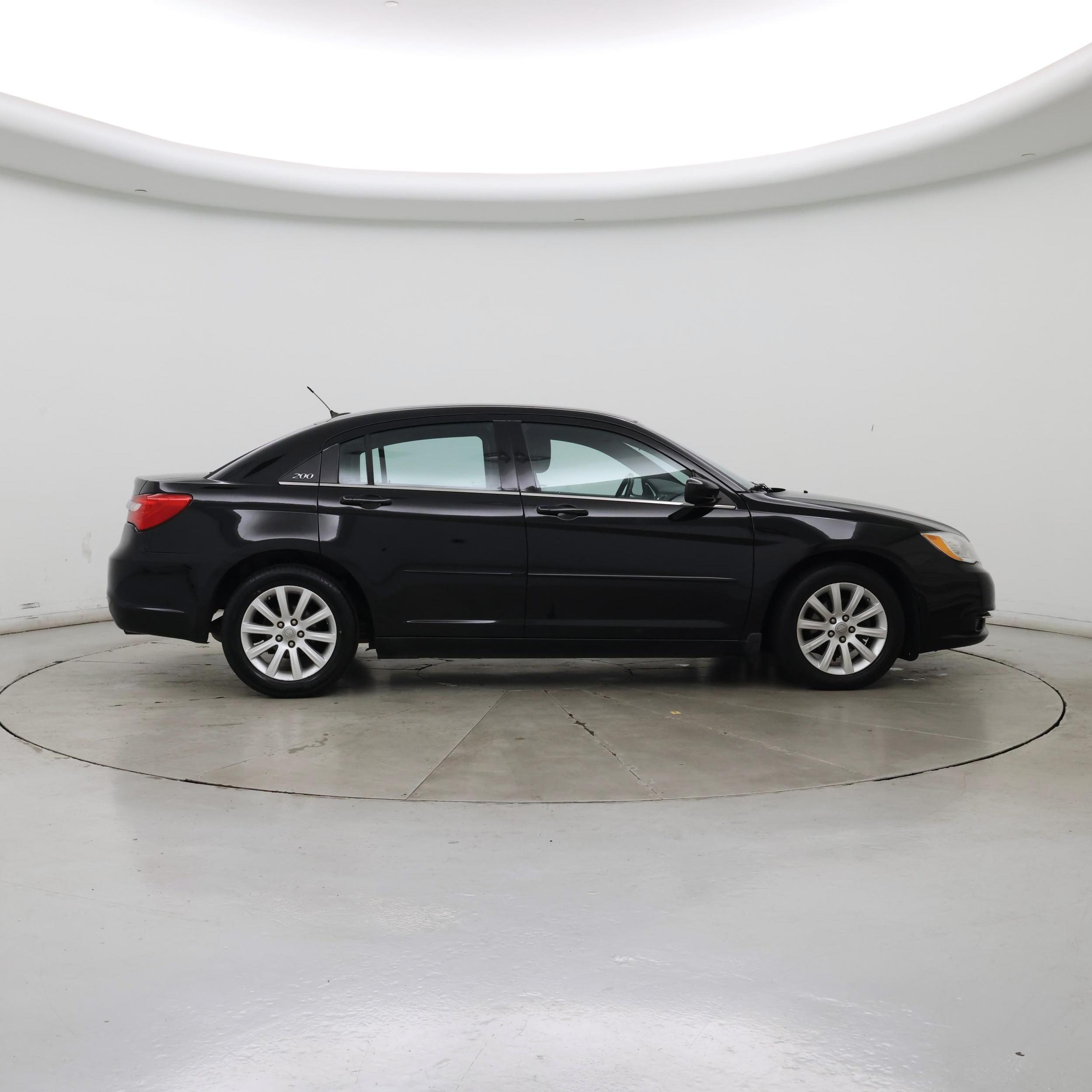 Thumbnail: 2014 Chrysler 200 - 7