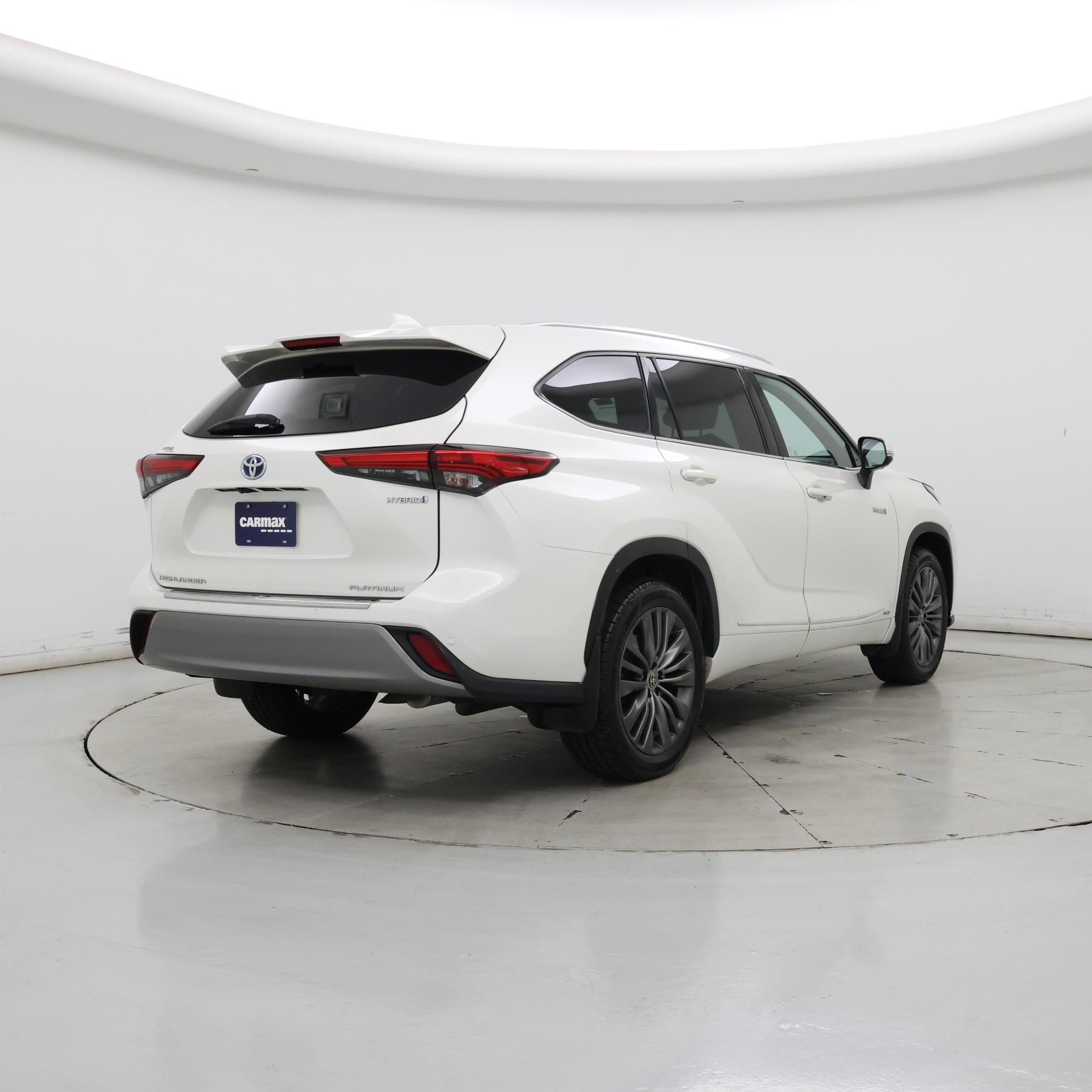 Thumbnail: 2020 Toyota Highlander - 8