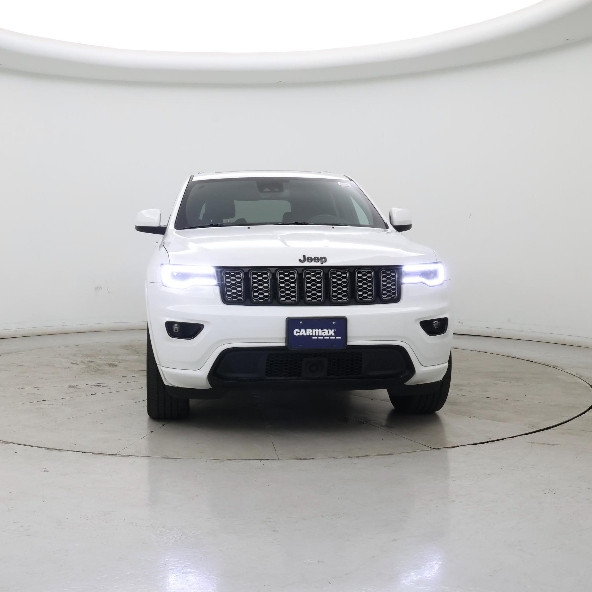 Thumbnail: 2020 Jeep Grand Cherokee - 5