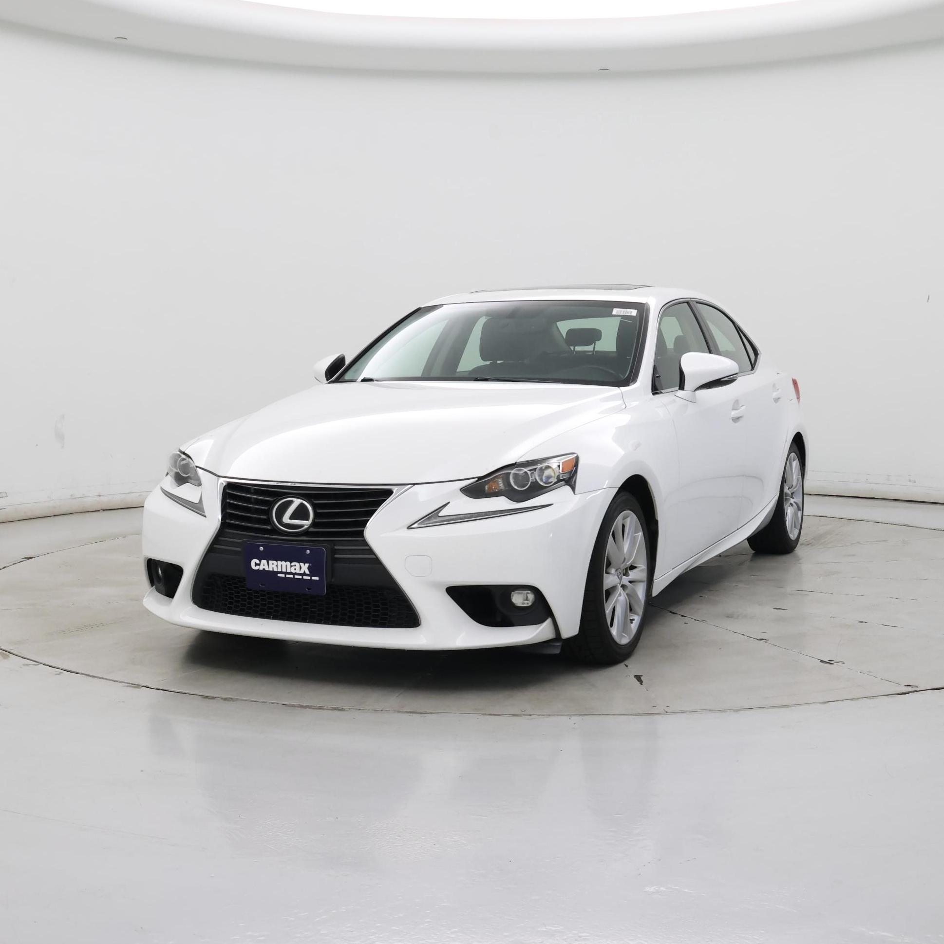 Thumbnail: 2015 Lexus IS - 4