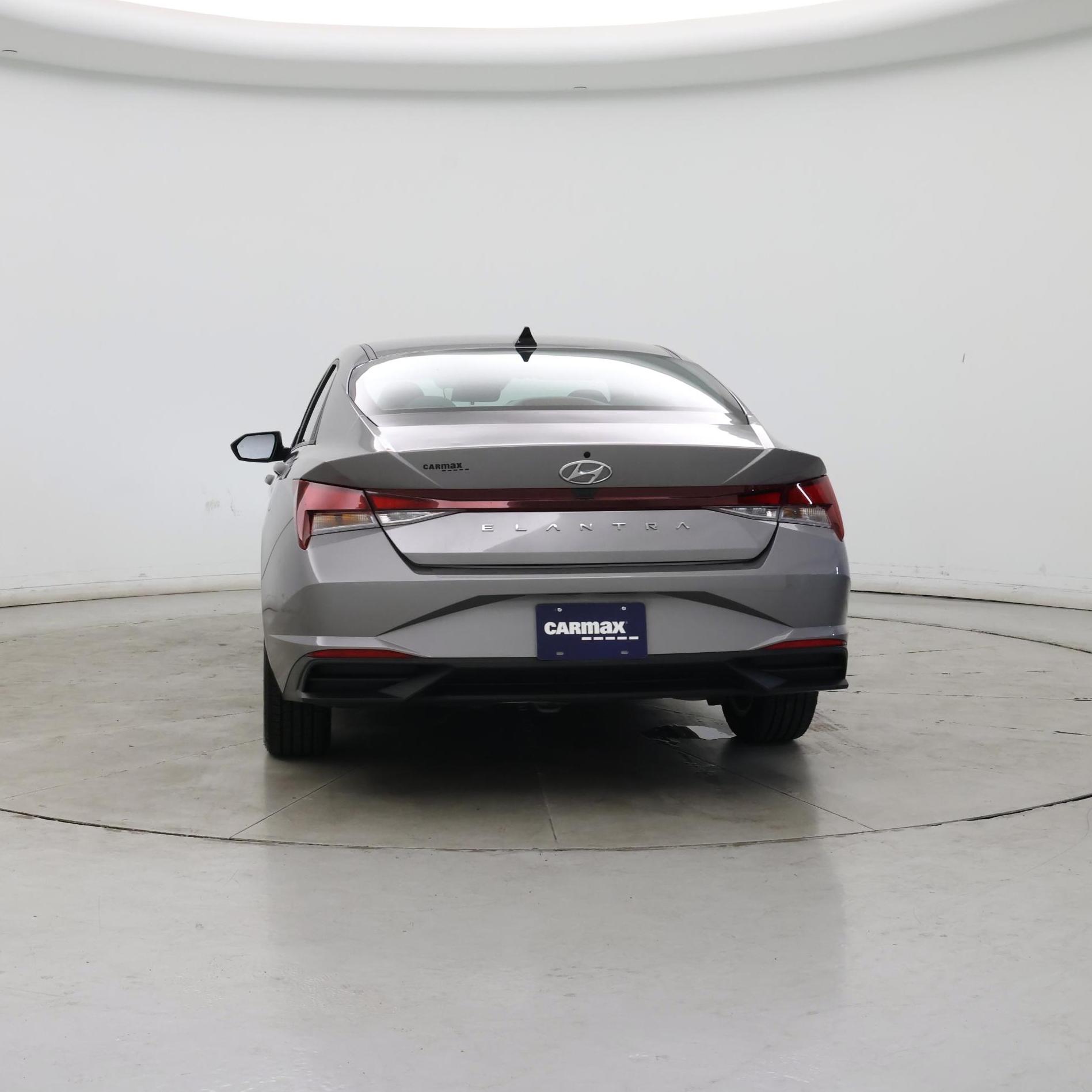 Thumbnail: 2023 Hyundai Elantra - 6