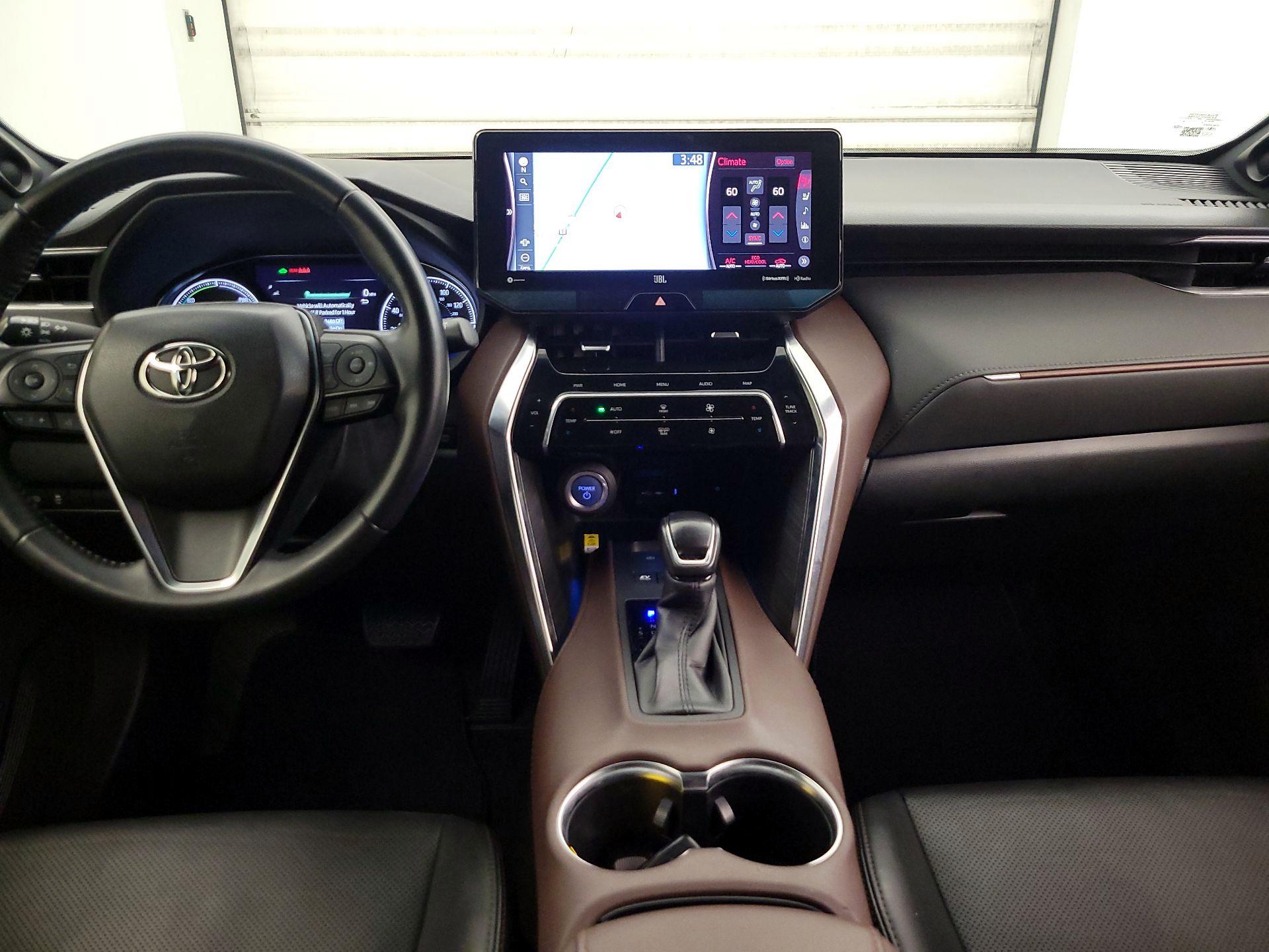Thumbnail: 2021 Toyota Venza - 9