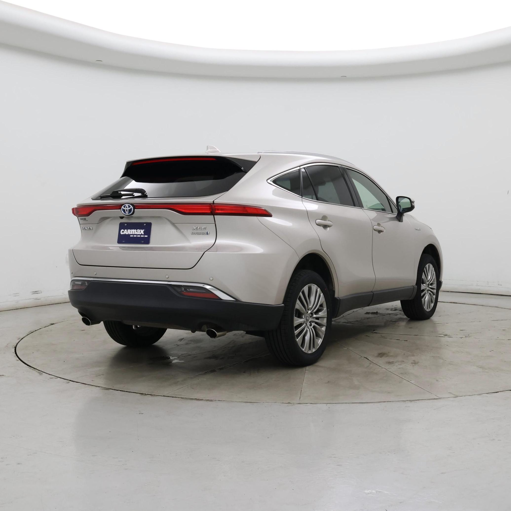 Thumbnail: 2021 Toyota Venza - 8