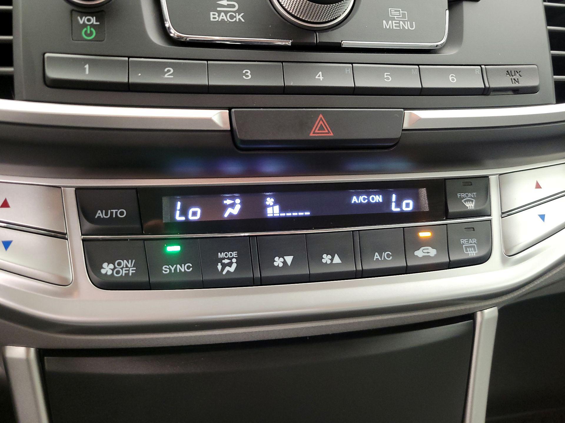 Thumbnail: 2015 Honda Accord - 16