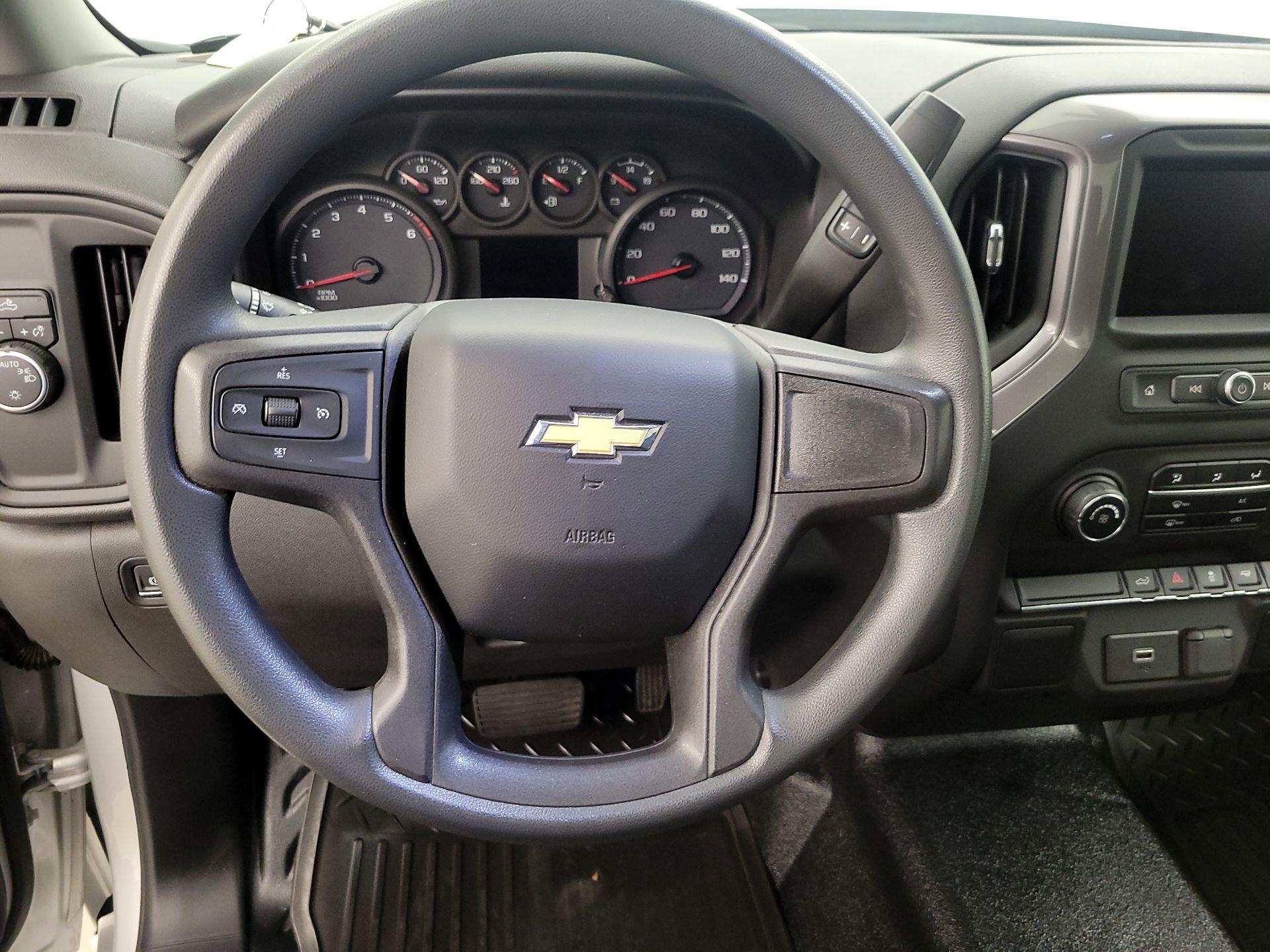 Thumbnail: 2020 Chevrolet Silverado 1500 - 10