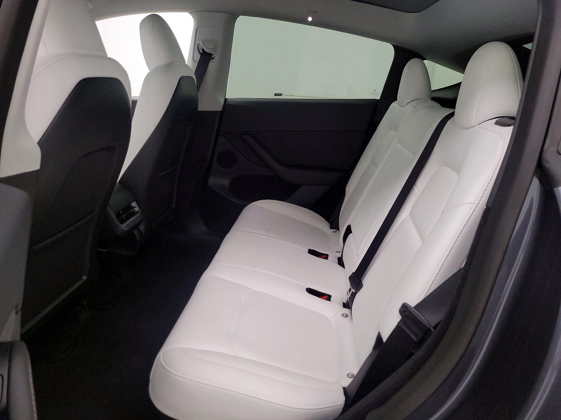 Thumbnail: 2023 Tesla Model Y - 19