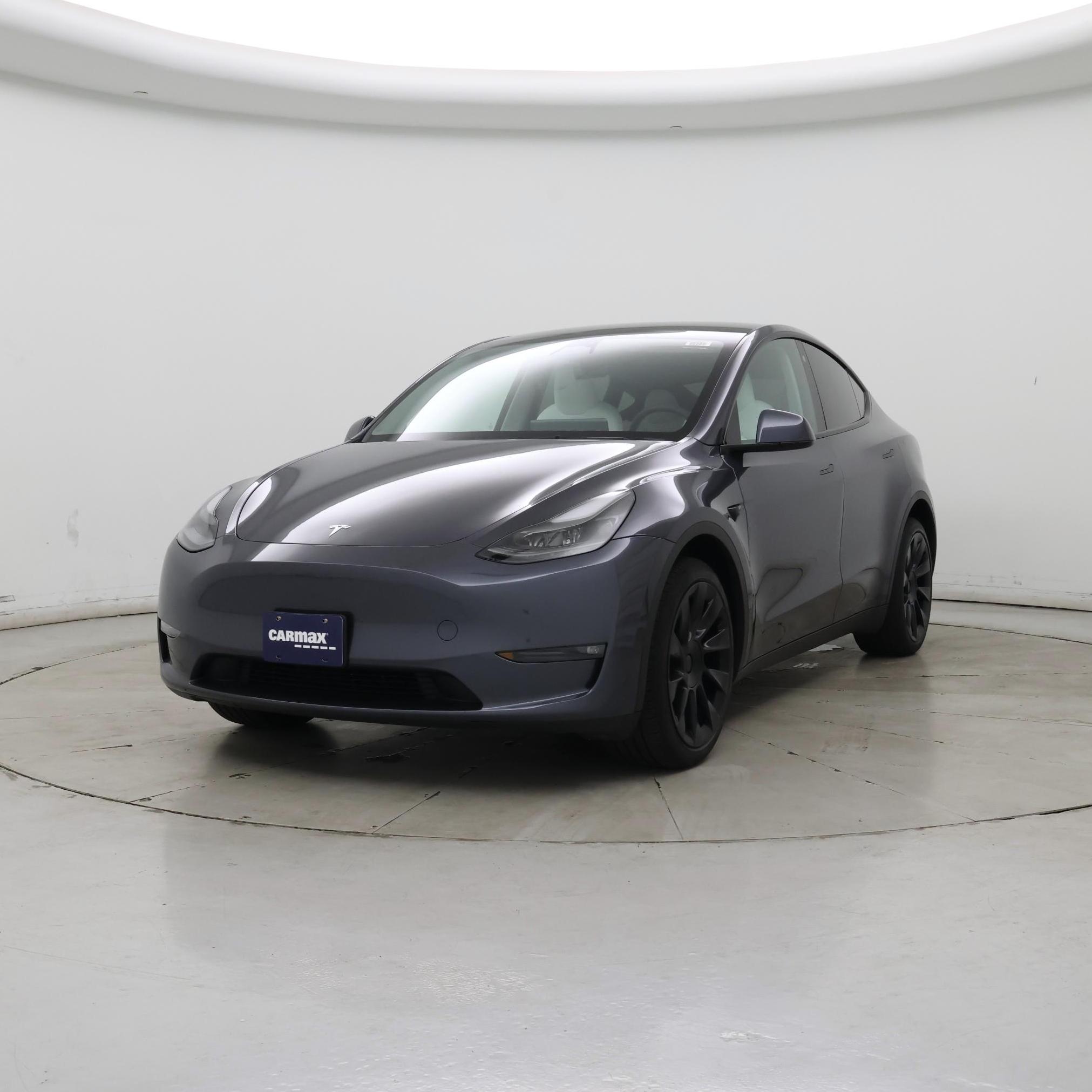Thumbnail: 2023 Tesla Model Y - 4