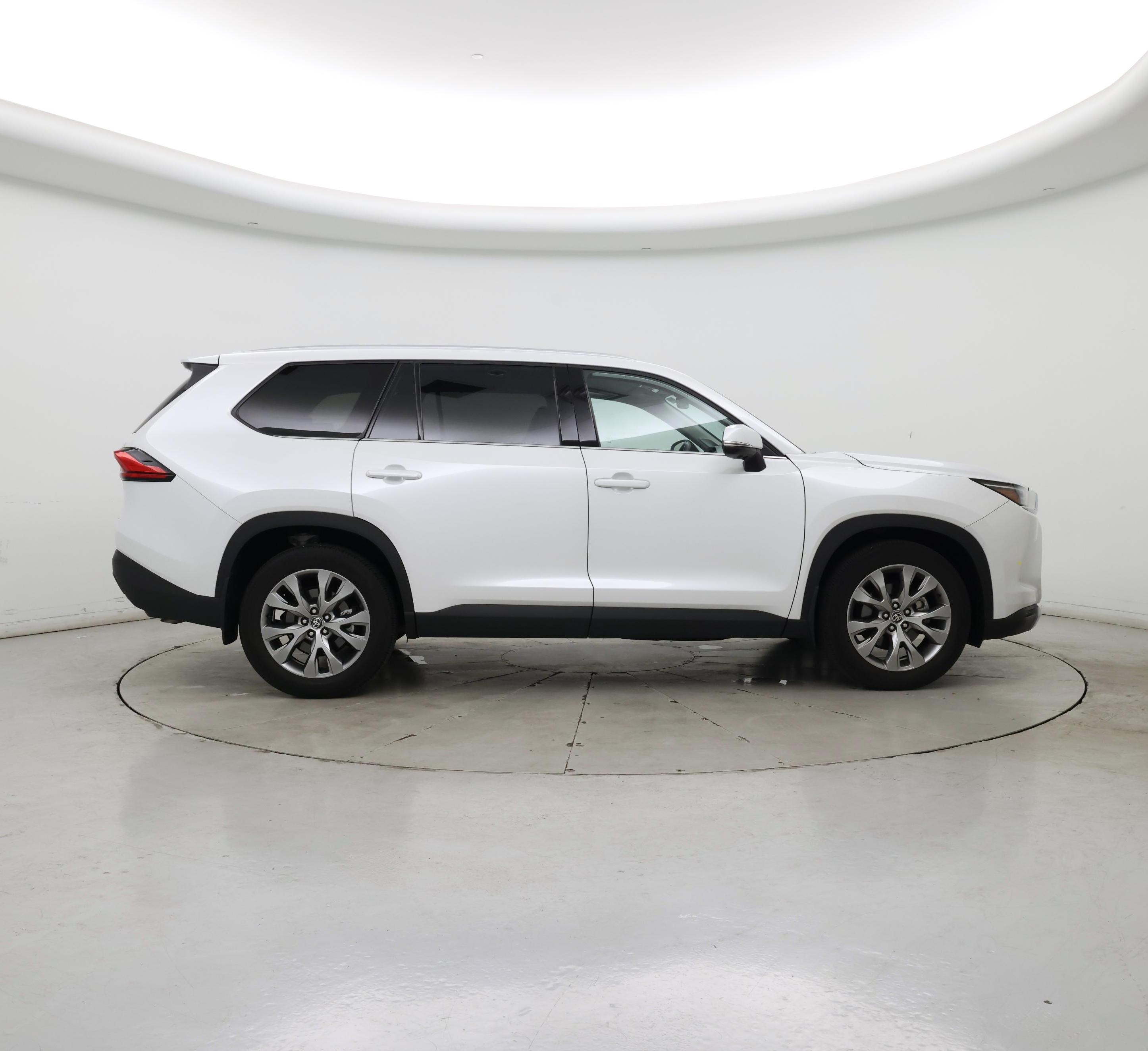 Thumbnail: 2024 Toyota Grand Highlander - 7