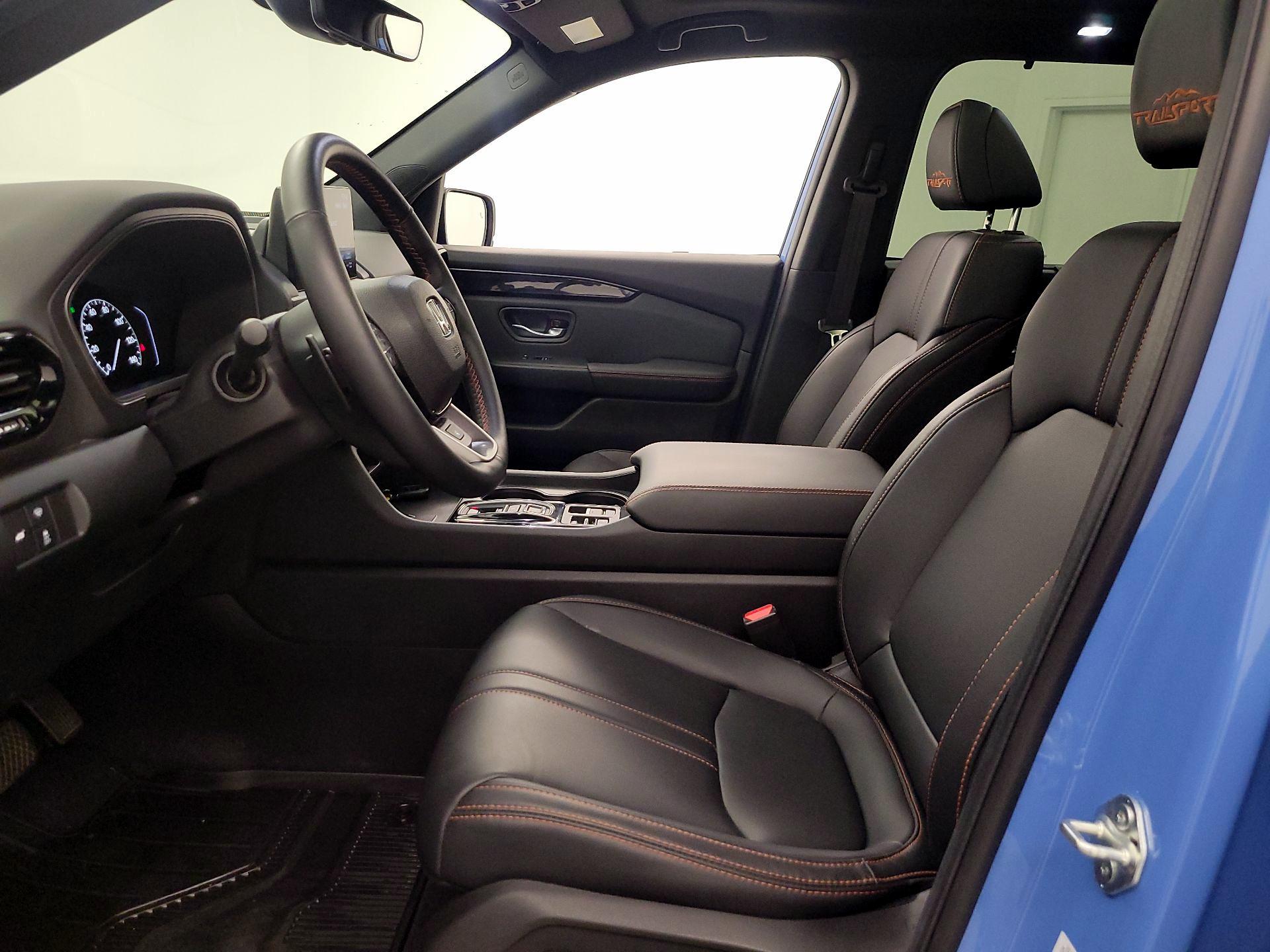 Thumbnail: 2025 Honda Pilot - 11