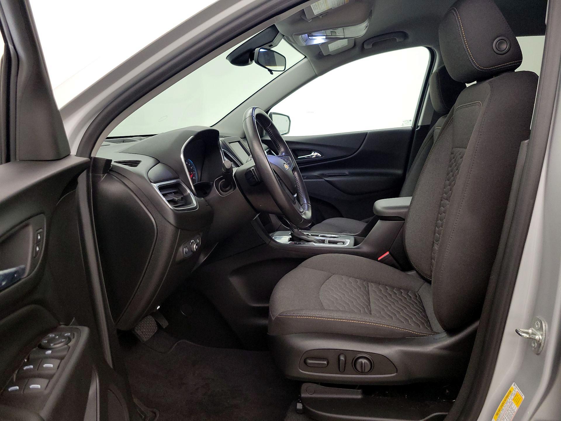 Thumbnail: 2020 Chevrolet Equinox - 11