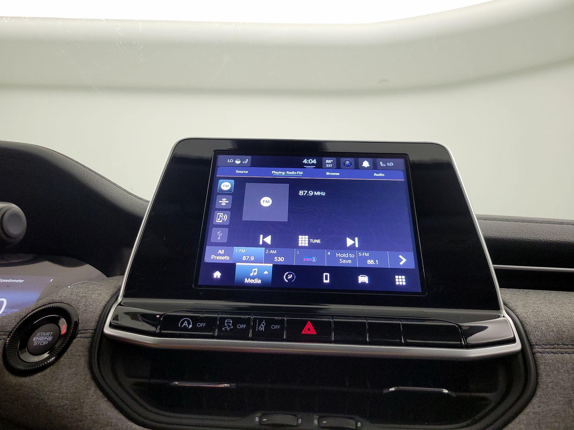 Thumbnail: 2022 Jeep Compass - 15