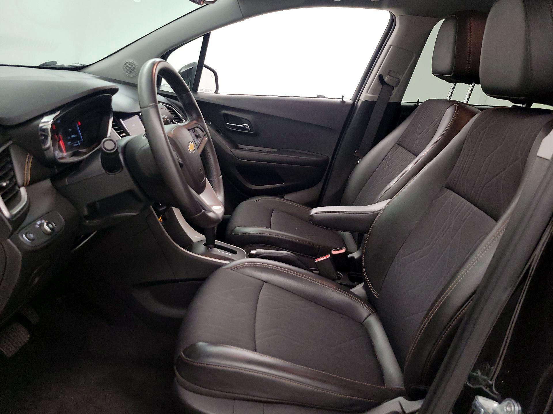 Thumbnail: 2021 Chevrolet Trax - 11