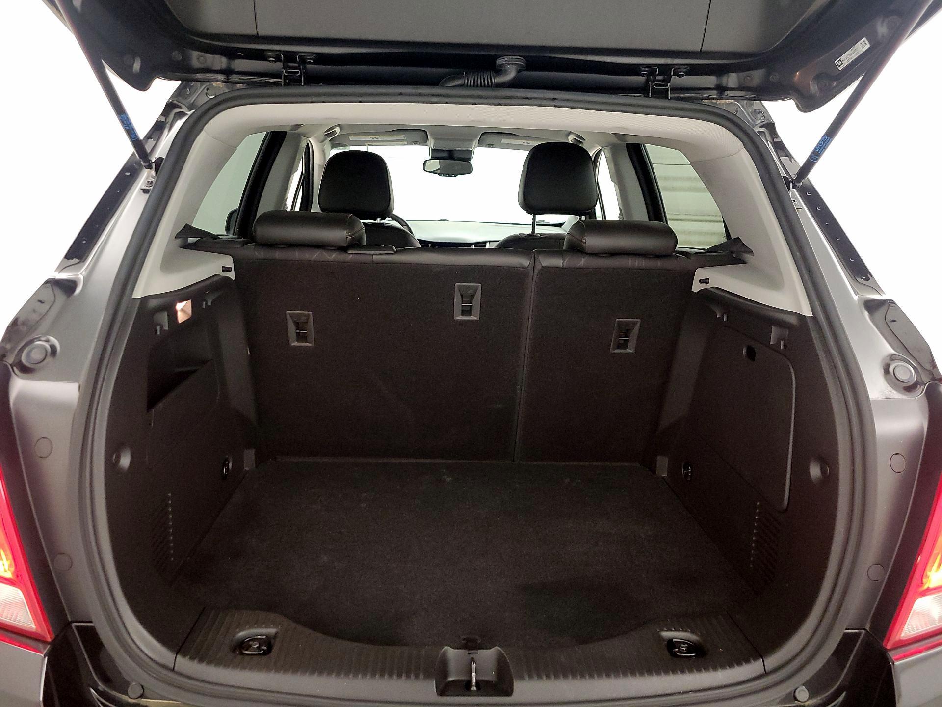 Thumbnail: 2021 Chevrolet Trax - 20