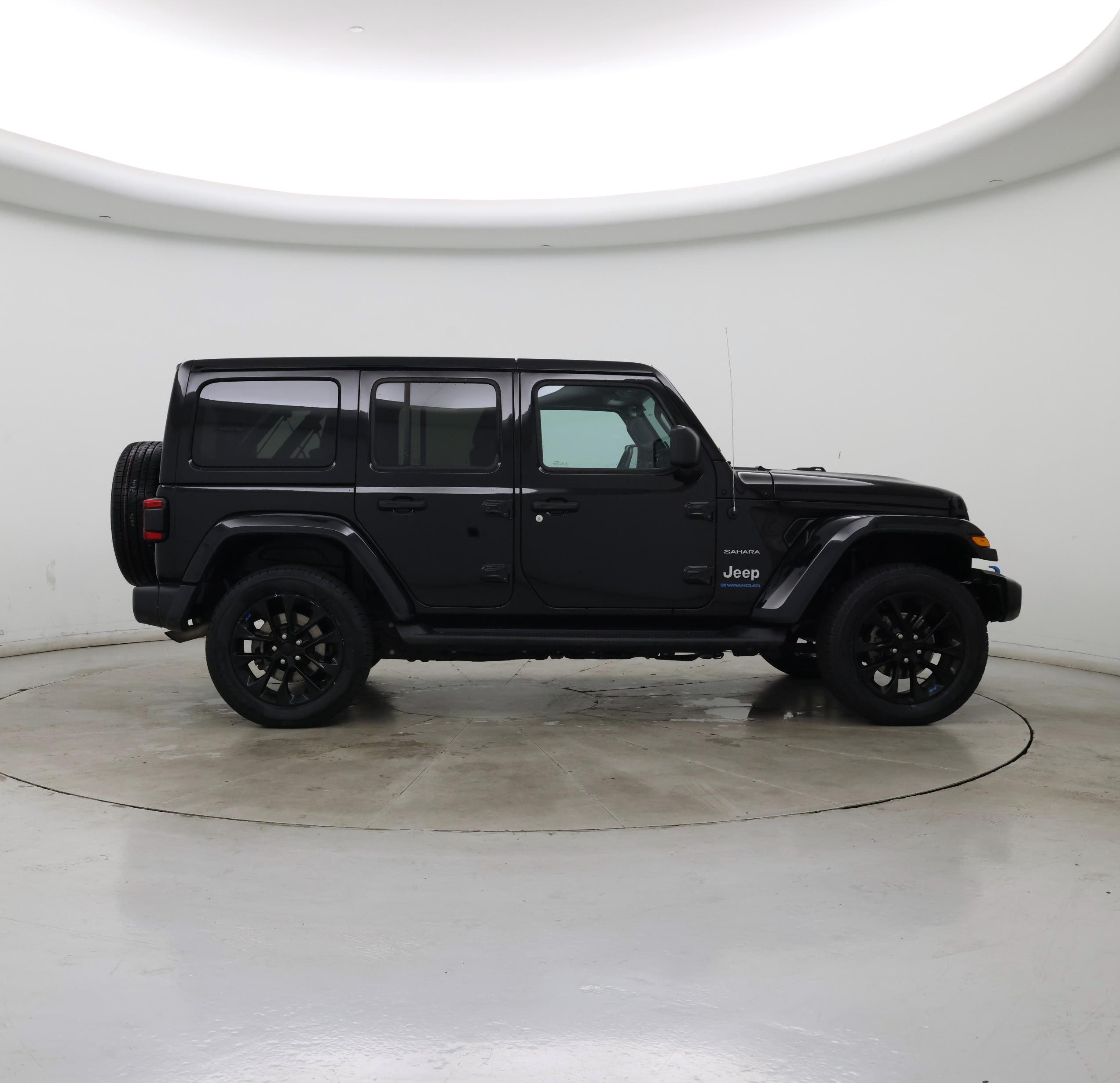 Thumbnail: 2023 Jeep Wrangler - 7