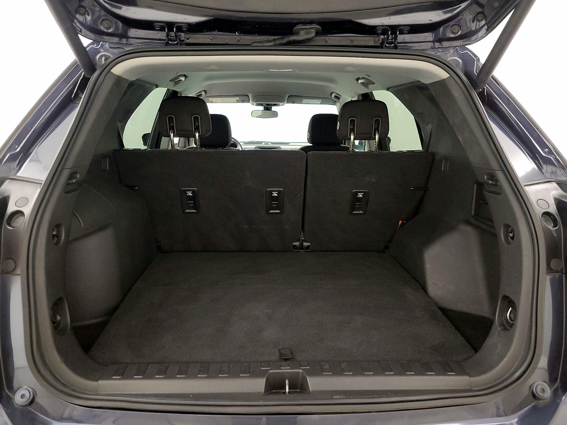 Thumbnail: 2019 Chevrolet Equinox - 20