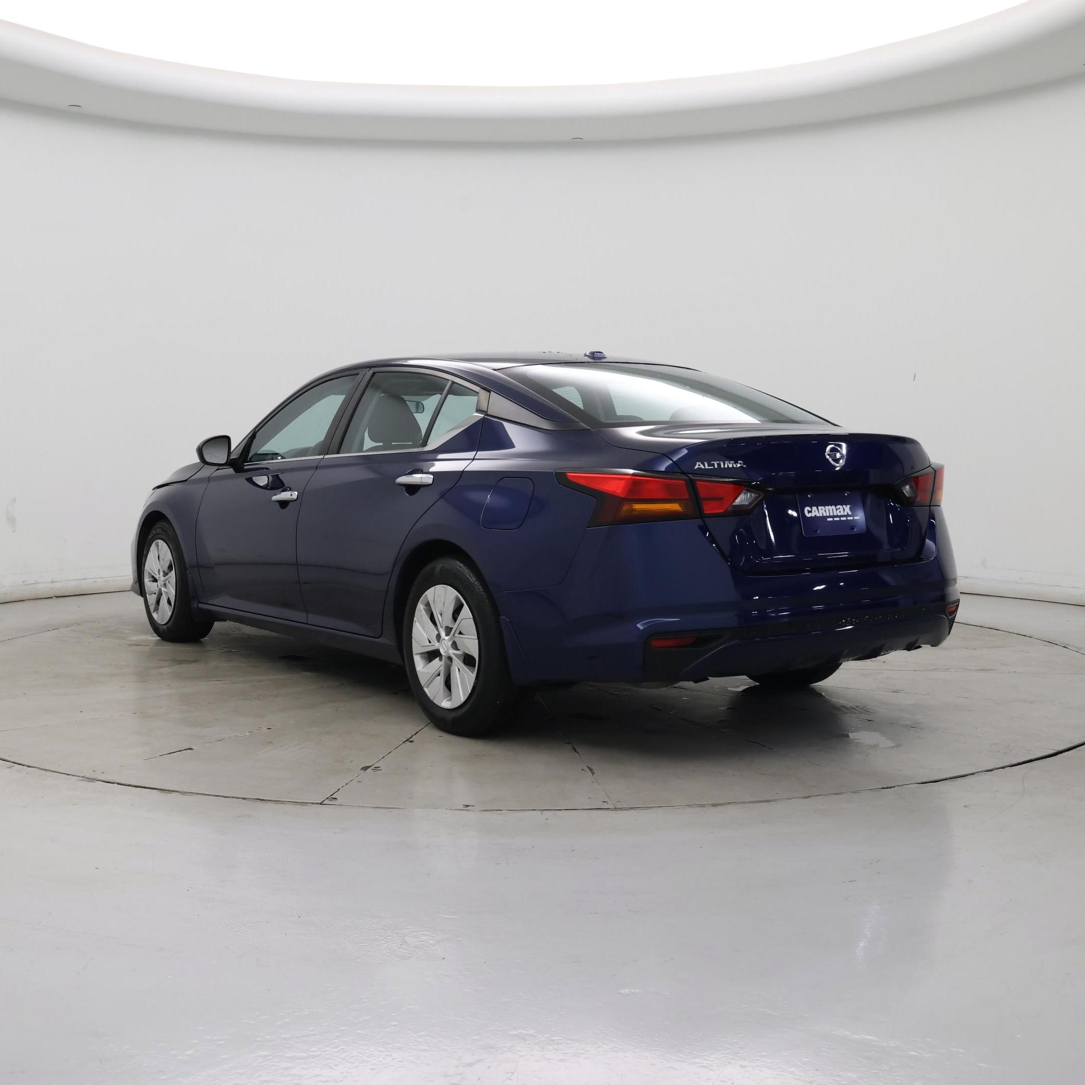 Thumbnail: 2020 Nissan Altima - 2